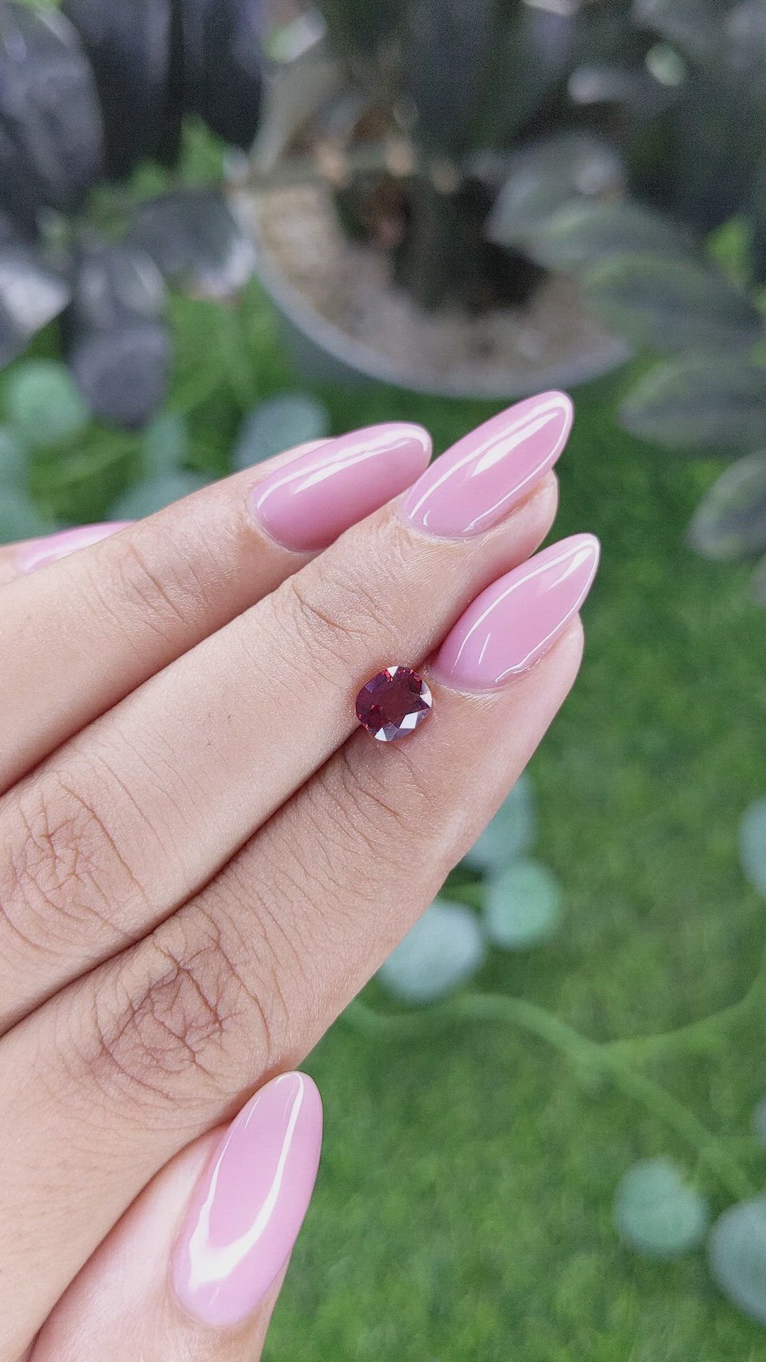 0.92 Ct. Orangish Red Garnet from Ceylon (Sri Lanka) Size Video