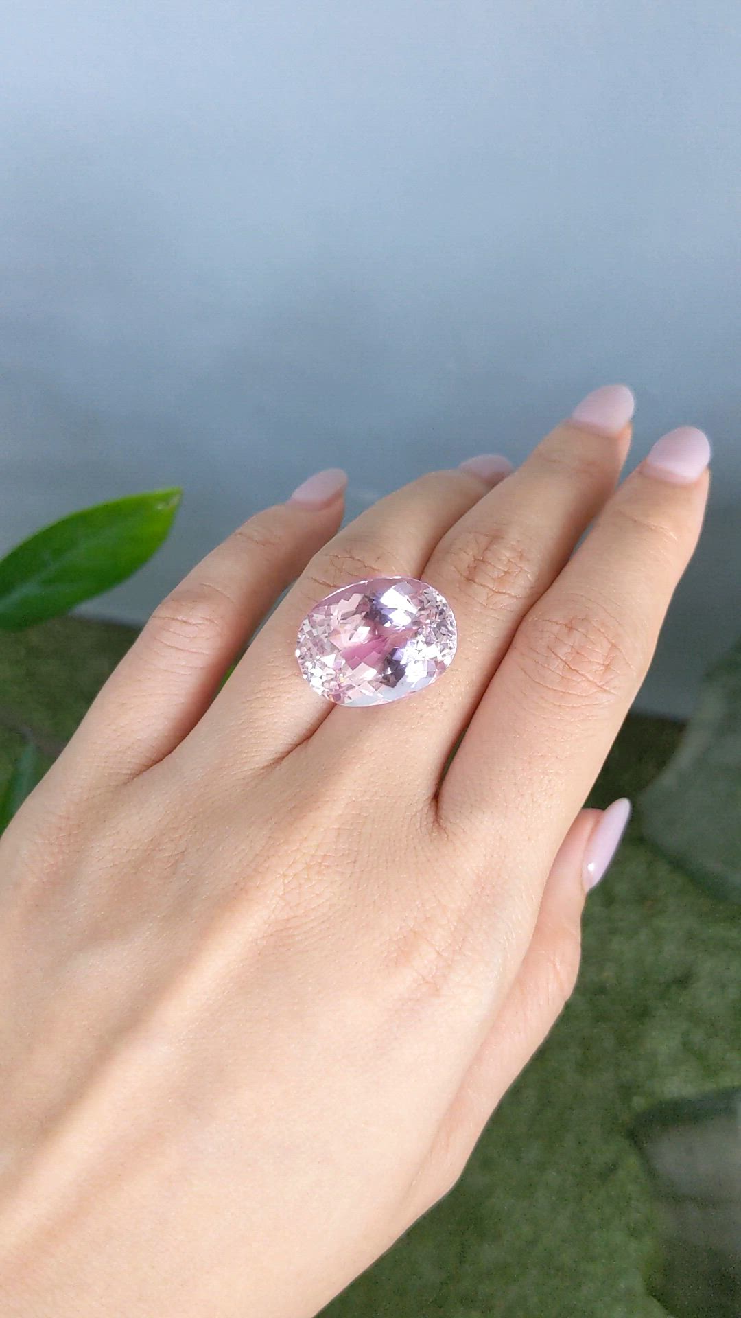 24.86 Ct. Pink Kunzite from Afghanistan Size Video
