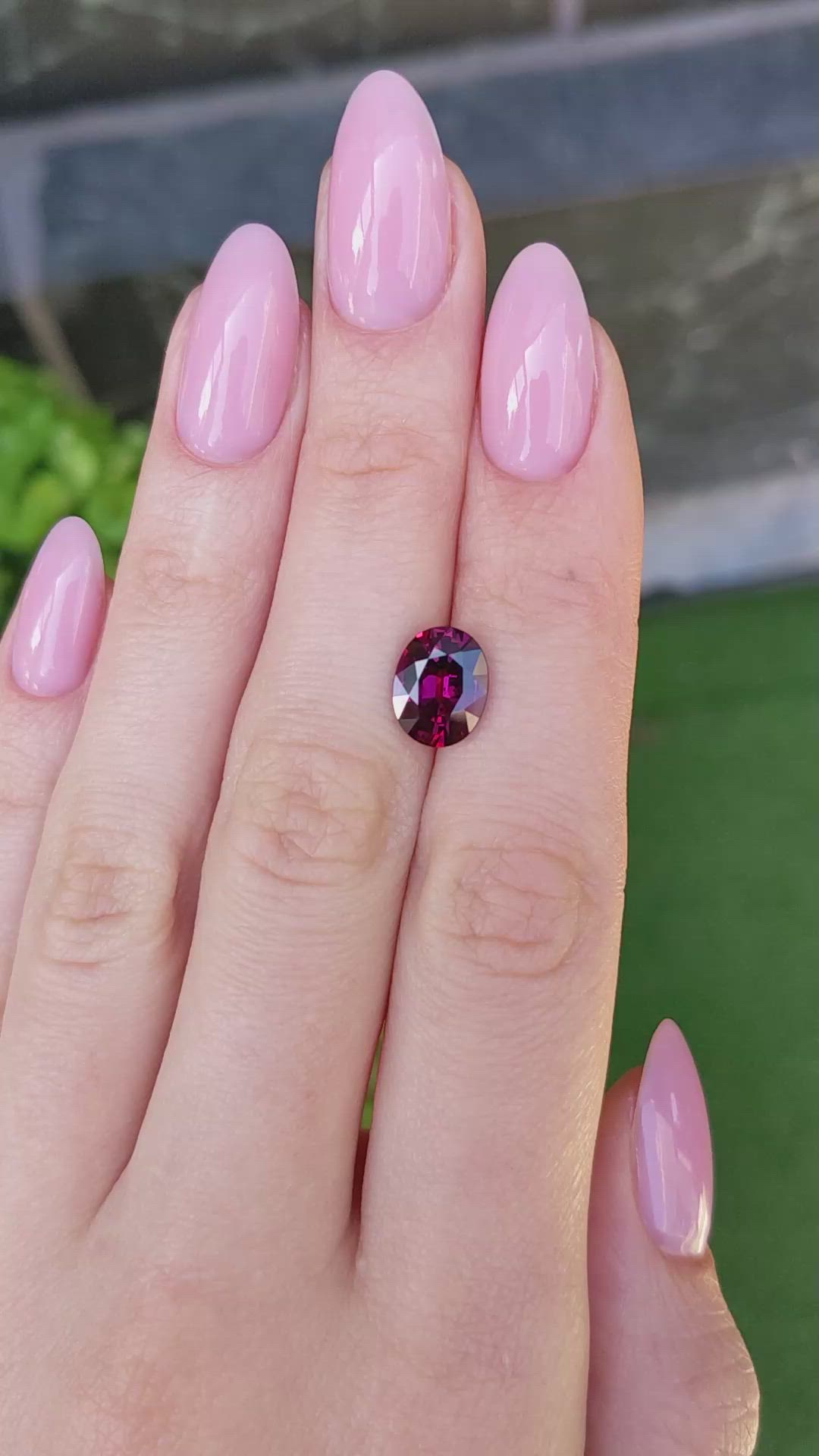 3.32 Ct. Pinkish Purple Rhodolite Garnet from Ceylon (Sri Lanka) Size Video