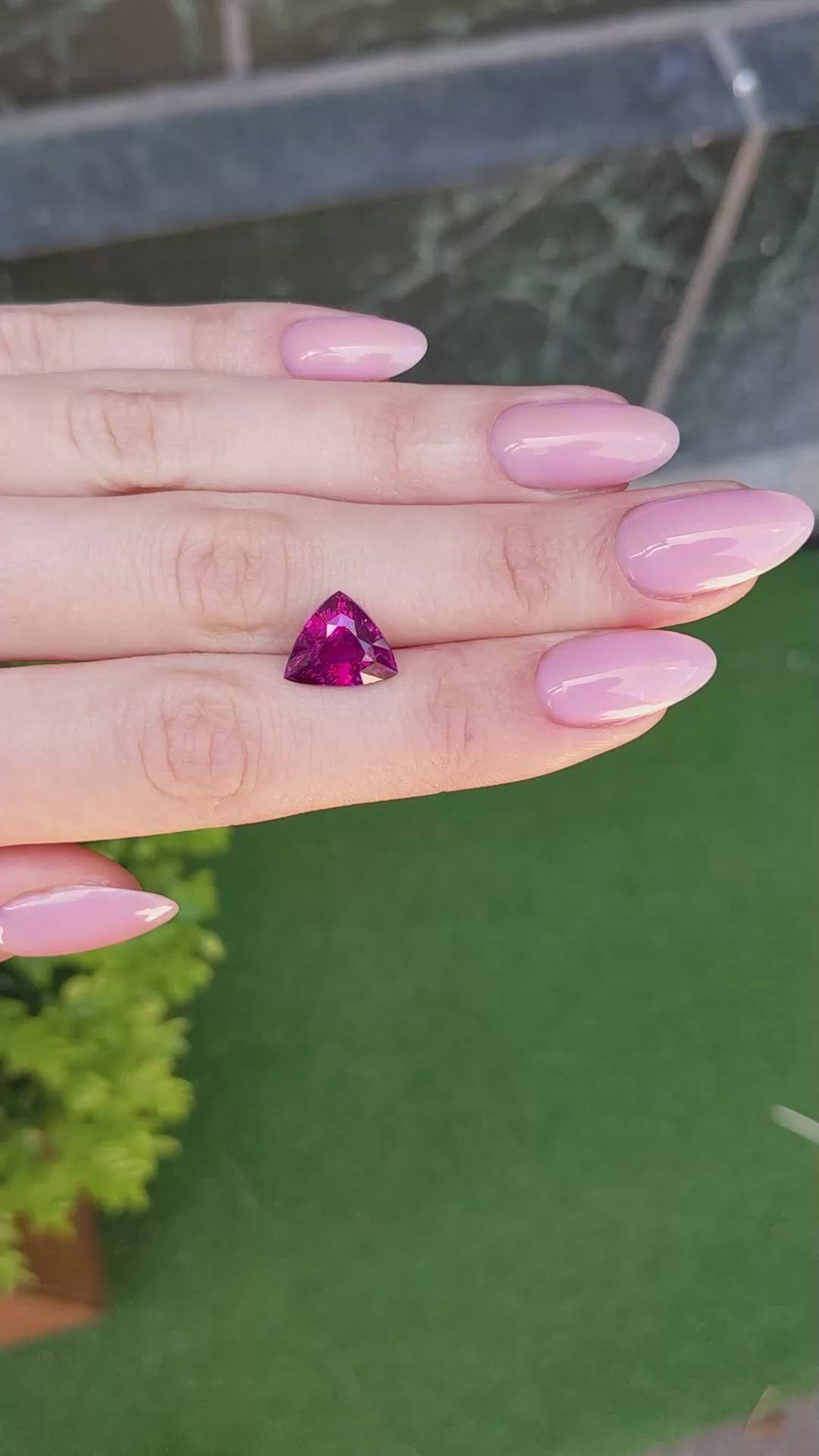5.18 Ct. Purplish Pink Rhodolite Garnet from Ceylon (Sri Lanka) Size Video
