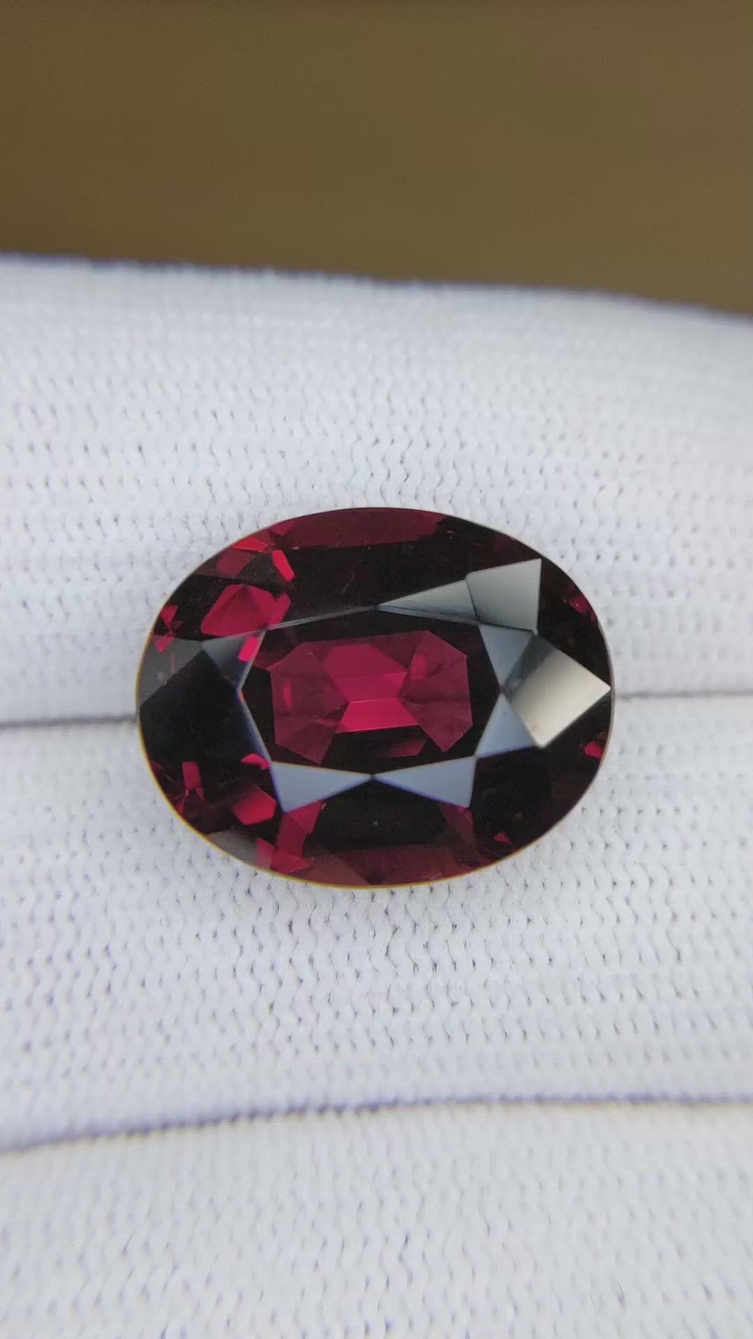 16.41 Ct. Red Rhodolite Garnet from Ceylon (Sri Lanka) Size Video