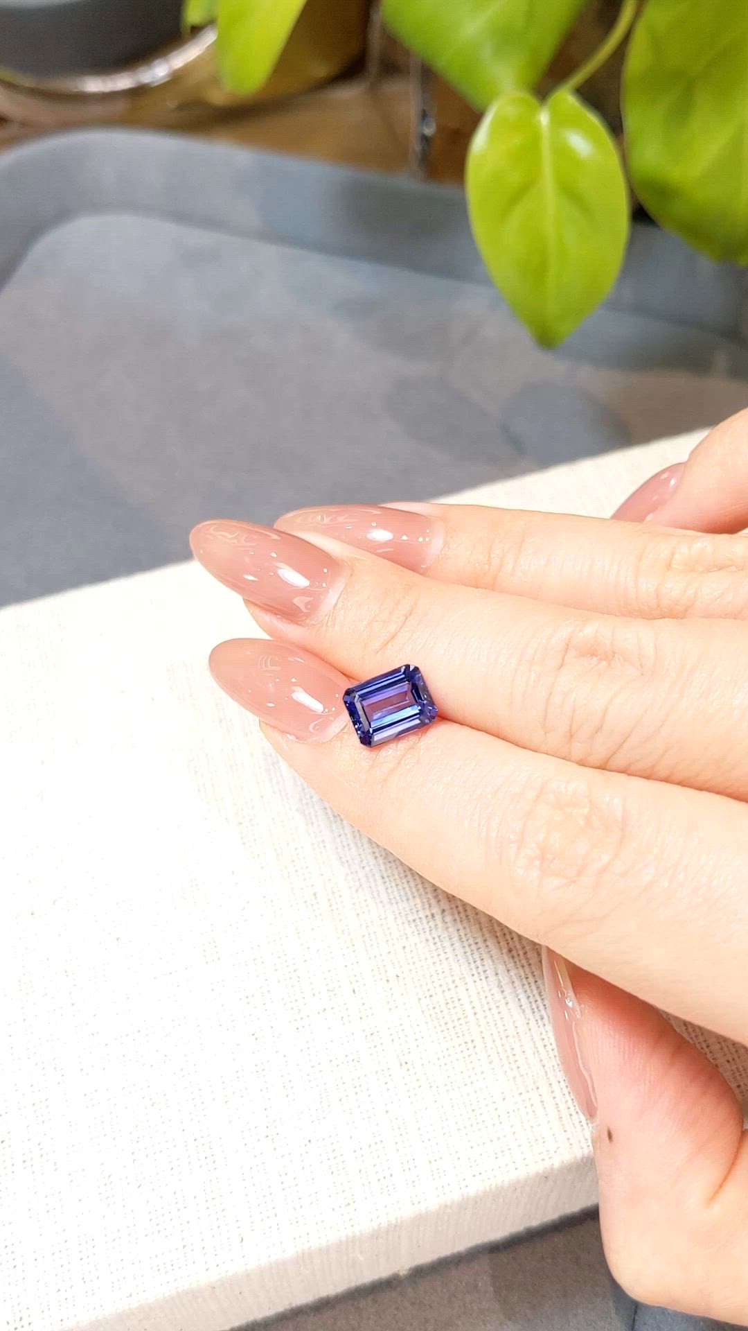 2.52 Ct. Violetish Blue Tanzanite from Tanzania Size Video