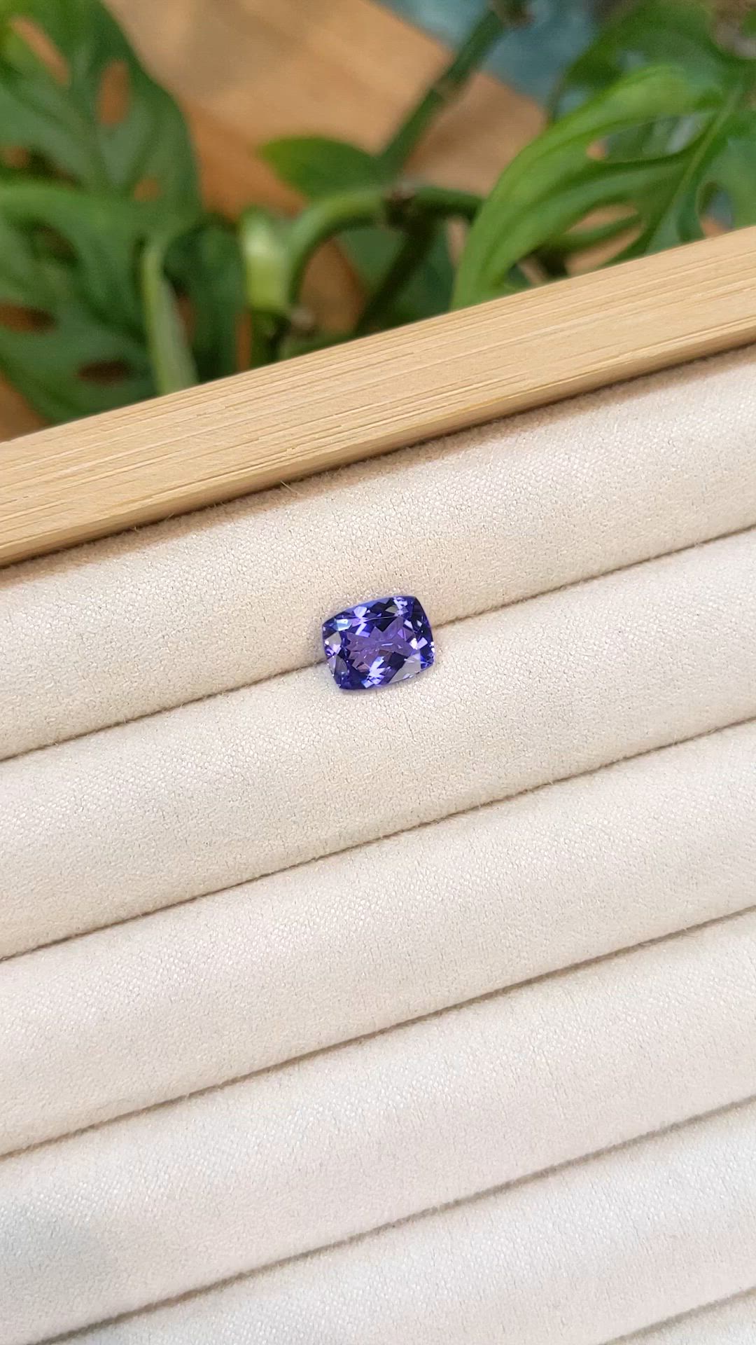 2.35 Ct. Violet Tanzanite from Tanzania Size Video