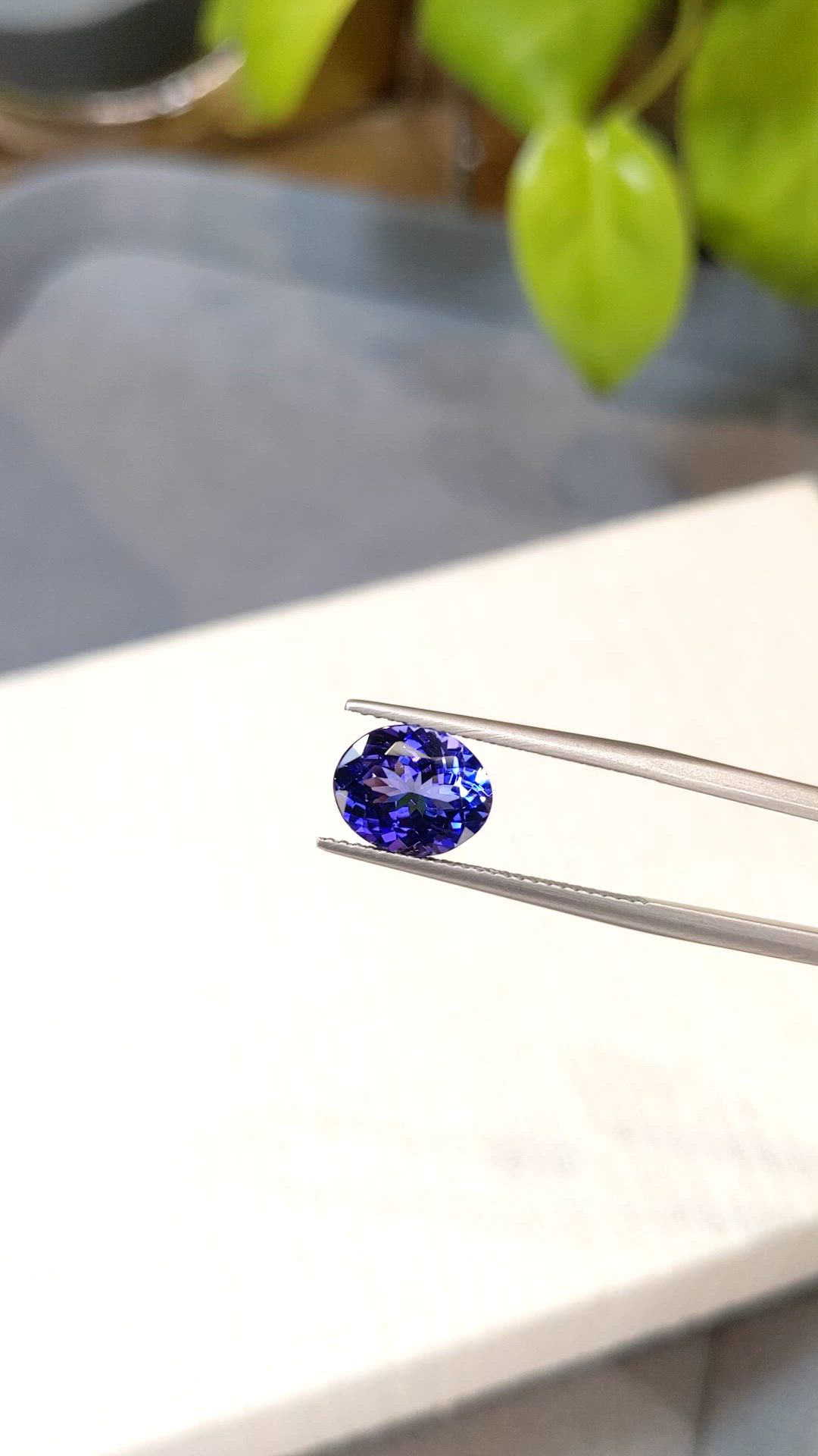 2.89 Ct. Violetish Blue Tanzanite from Tanzania Size Video