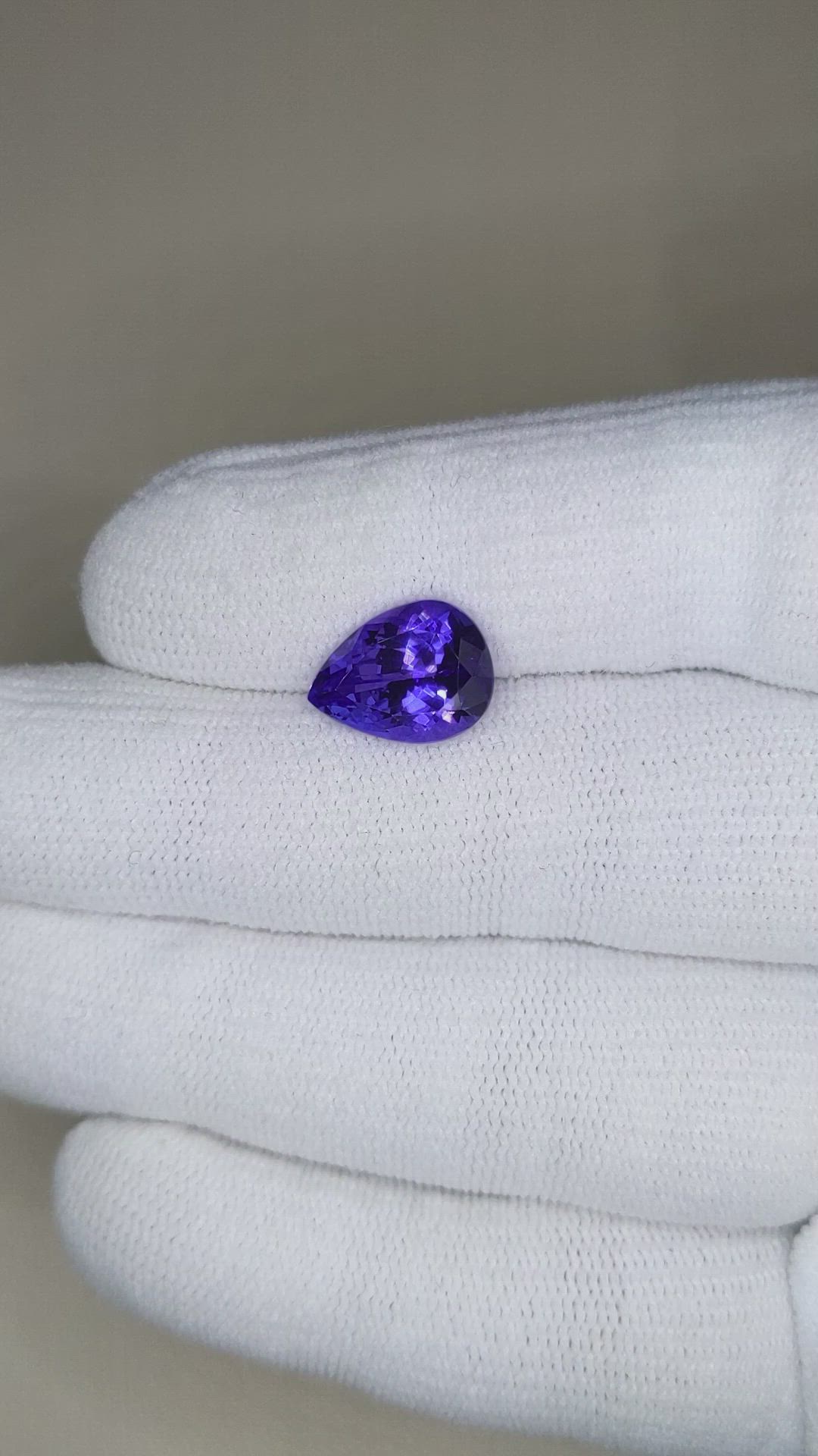4.41 Ct. Violetish Blue Tanzanite from Tanzania Size Video