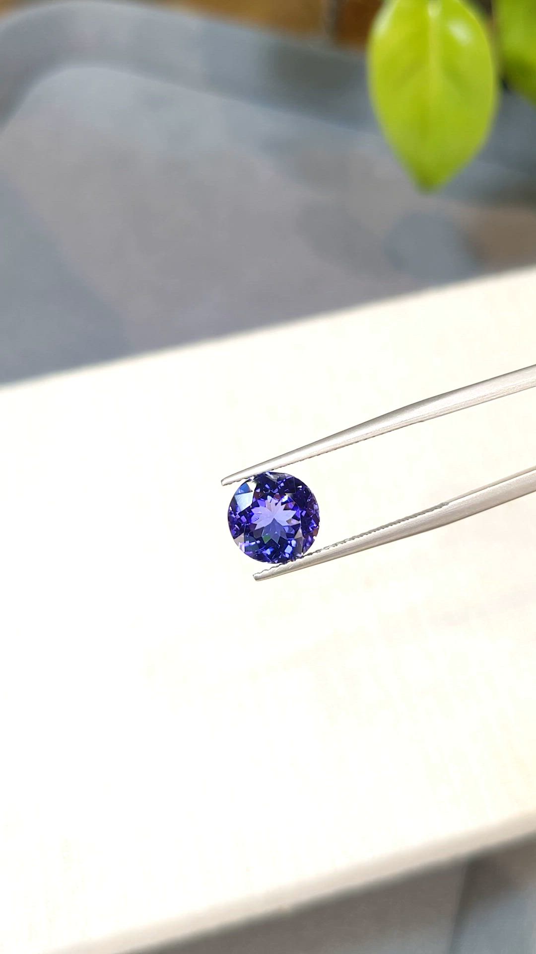 2.98 Ct. Violetish Blue Tanzanite from Tanzania Size Video