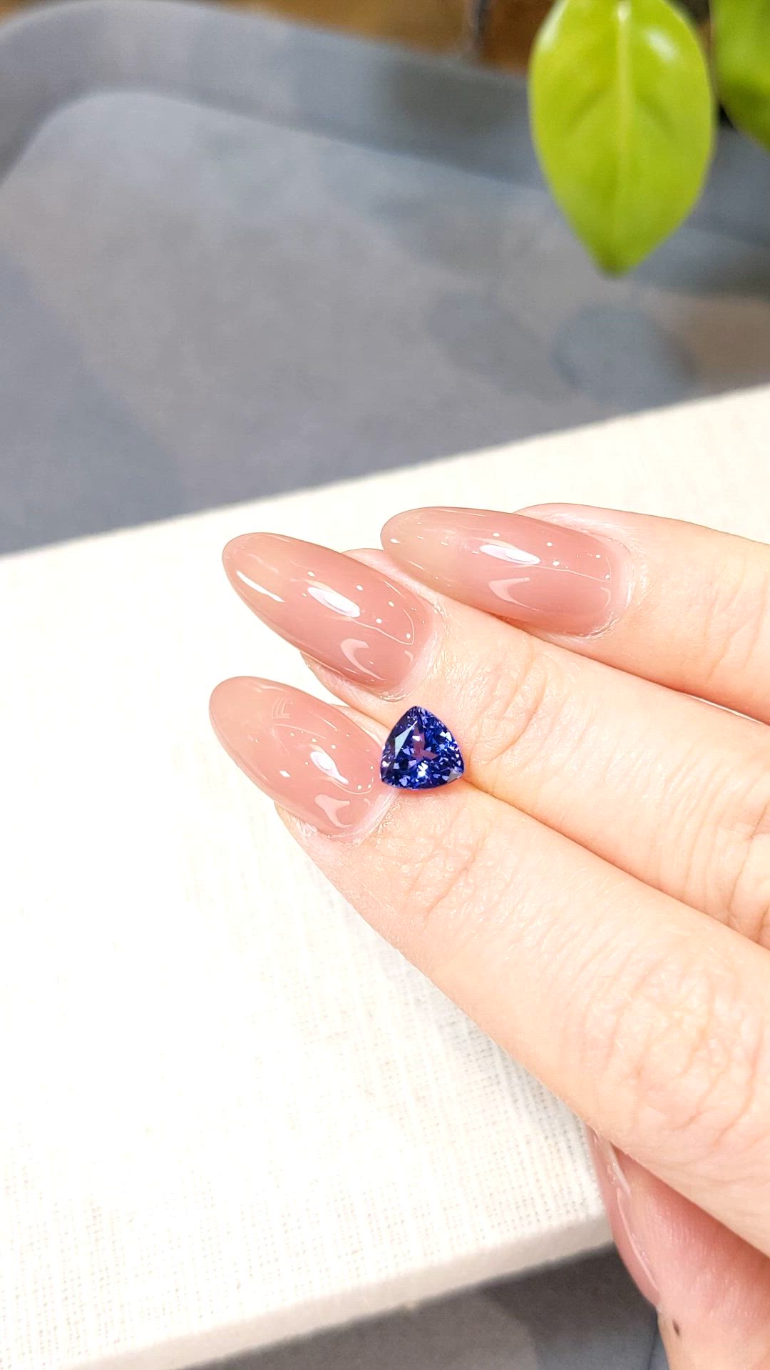 1.50 Ct. Violetish Blue Tanzanite from Tanzania Size Video