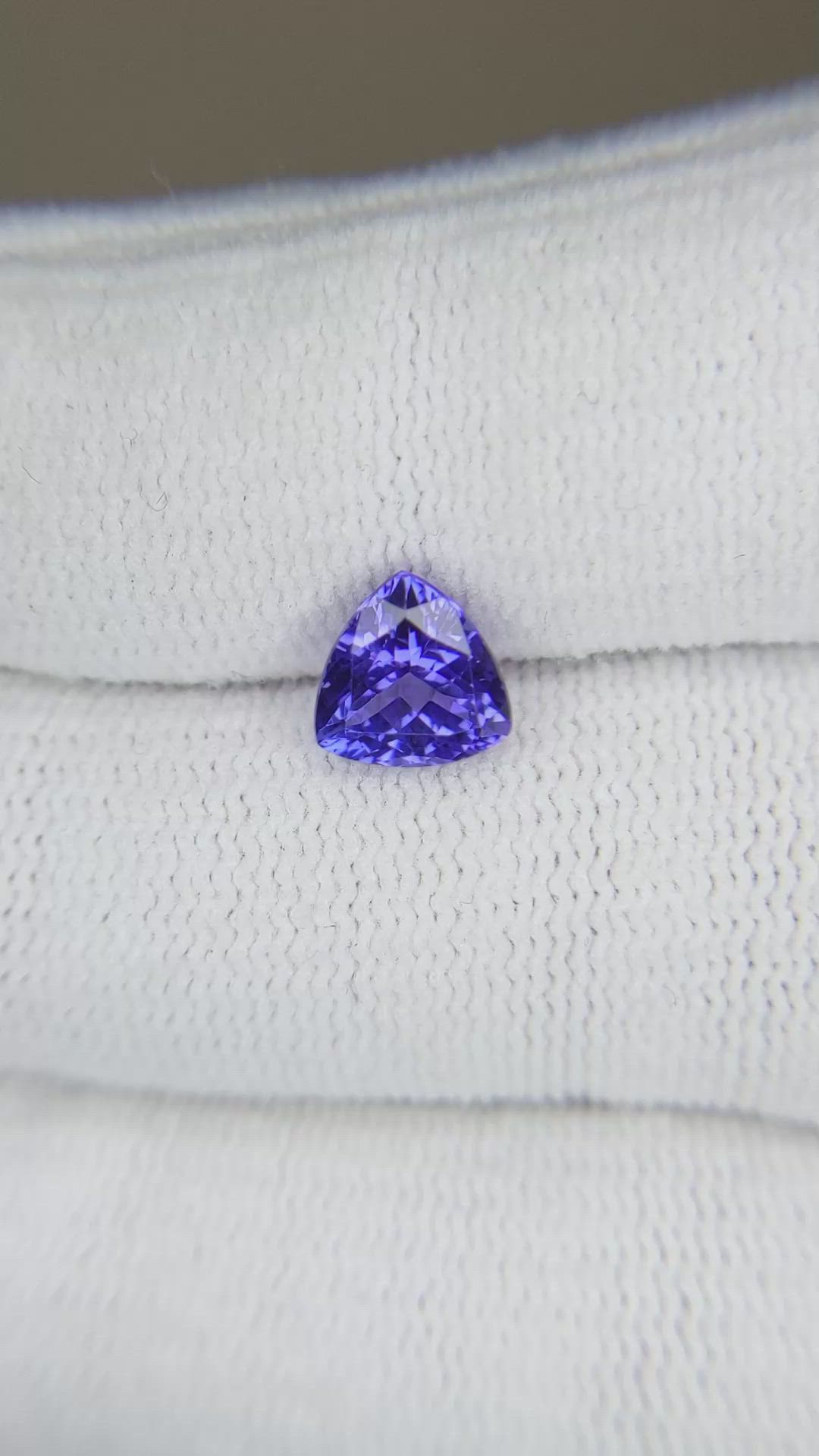 1.50 Ct. Violetish Blue Tanzanite from Tanzania Size Video