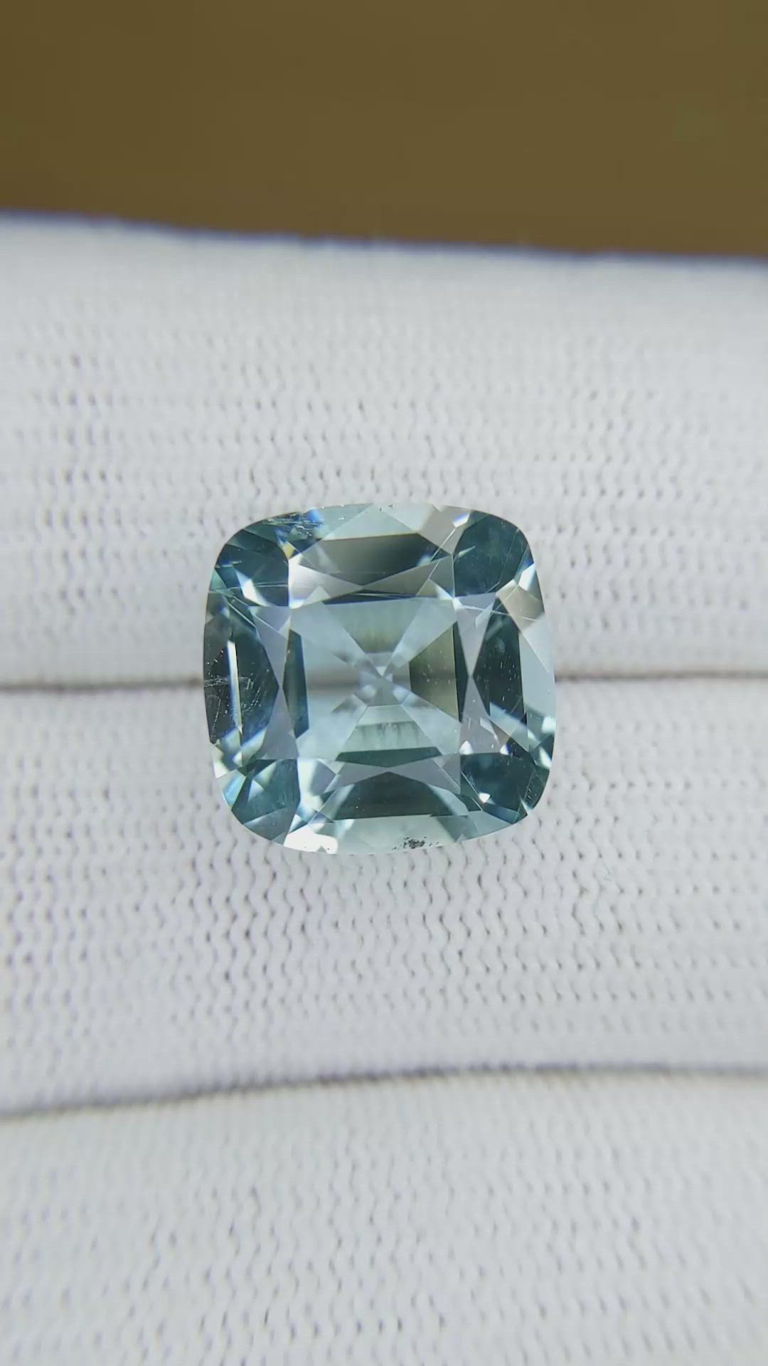 9.05 Ct. Blue Aquamarine from Brazil Size Video