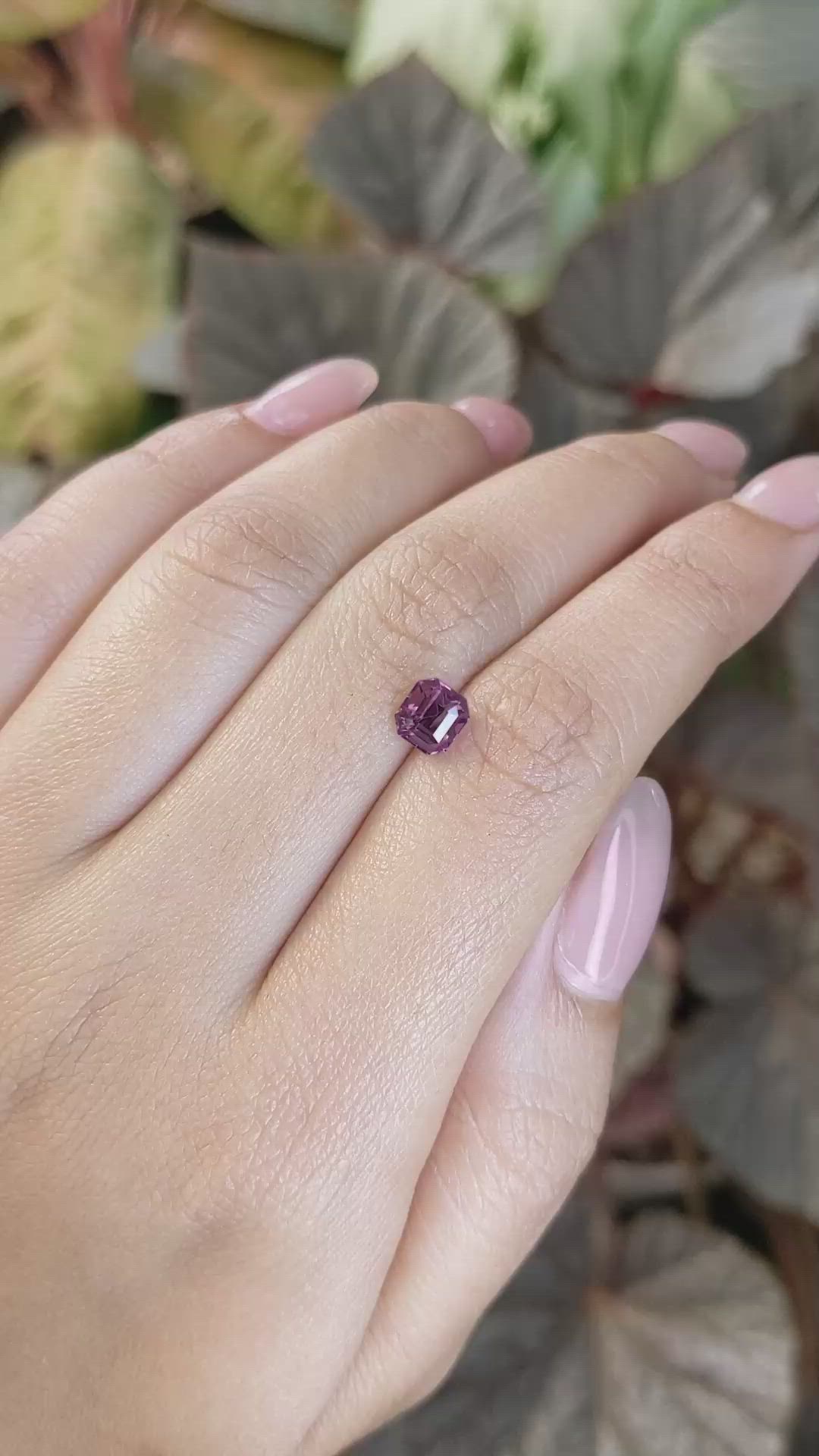 1.13 Ct. Purplish Pink Spinel from Ceylon (Sri Lanka) Size Video