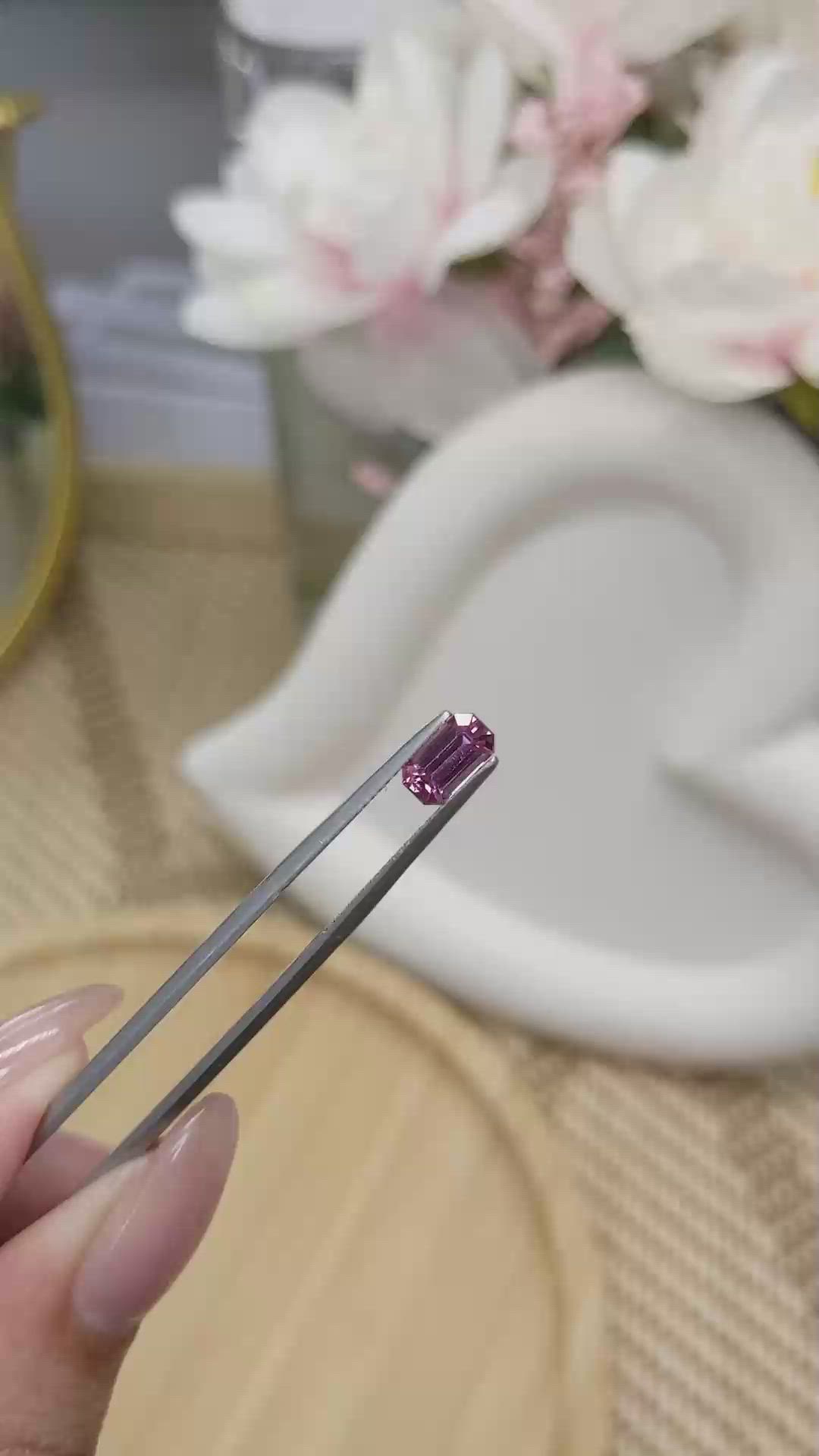 1.07 Ct. Purplish Pink Spinel from Ceylon (Sri Lanka) Size Video