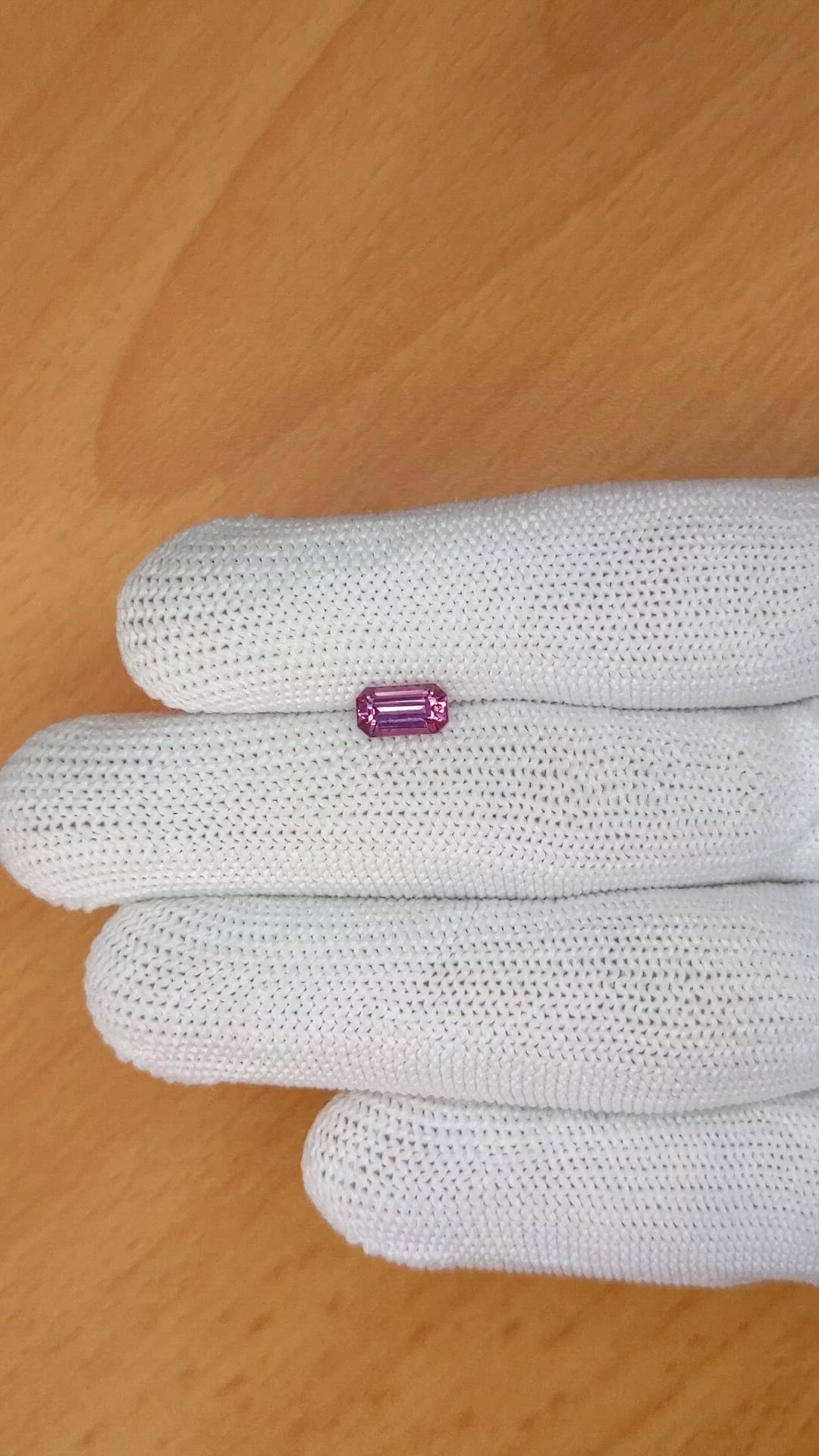 1.07 Ct. Purplish Pink Spinel from Ceylon (Sri Lanka) Size Video