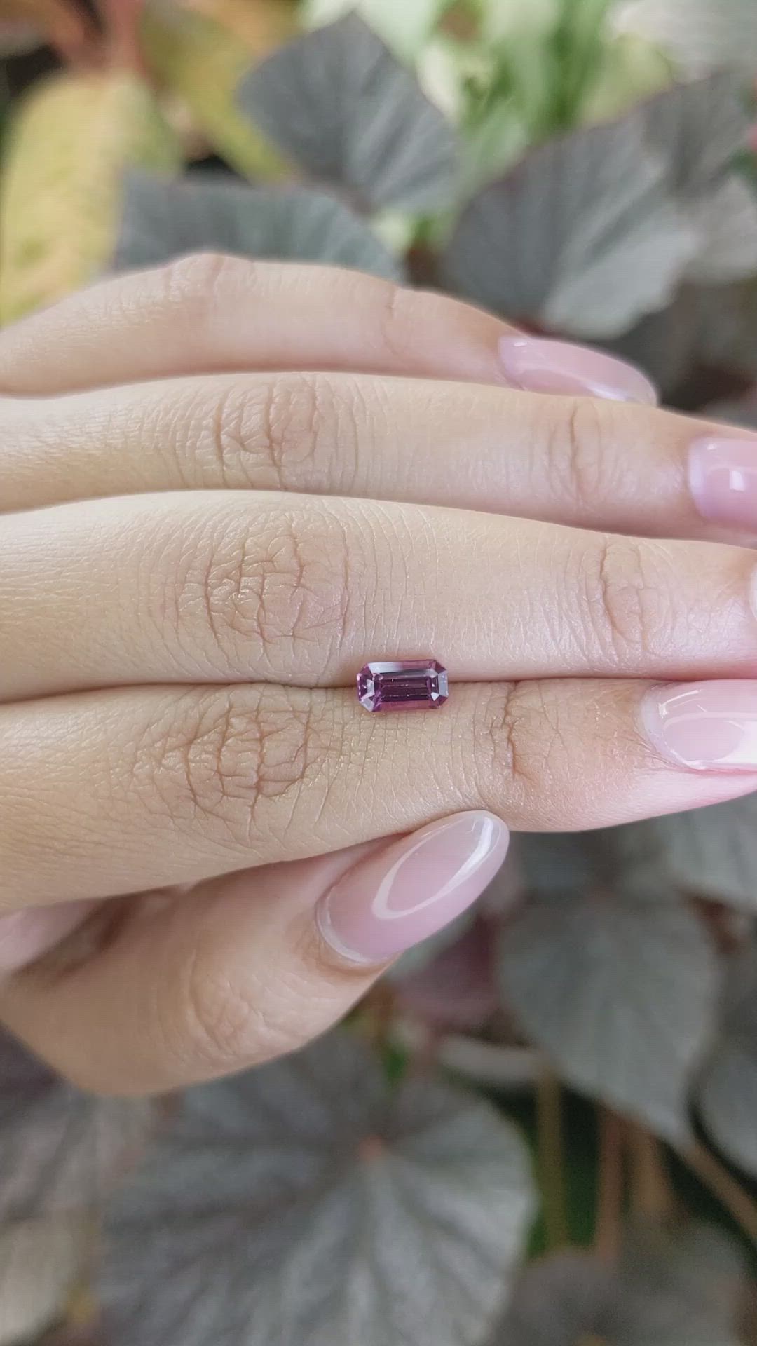 1.07 Ct. Purplish Pink Spinel from Ceylon (Sri Lanka) Size Video