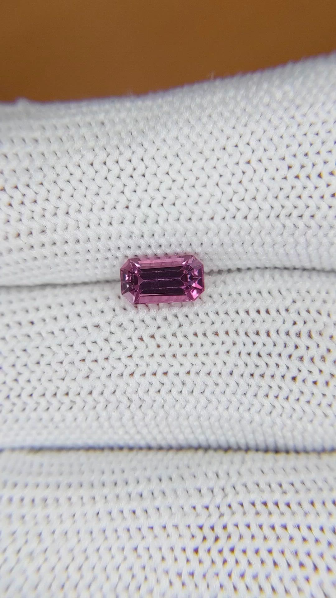 1.07 Ct. Purplish Pink Spinel from Ceylon (Sri Lanka) Size Video