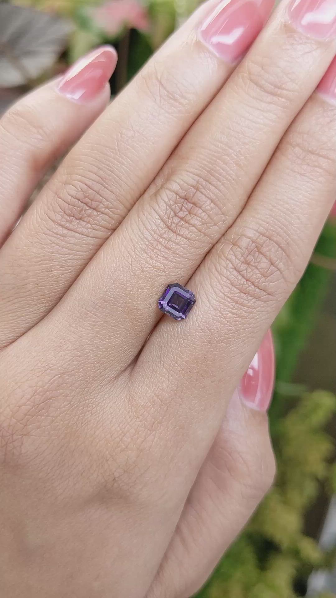 1.02 Ct. Purple Spinel from Ceylon (Sri Lanka) Size Video