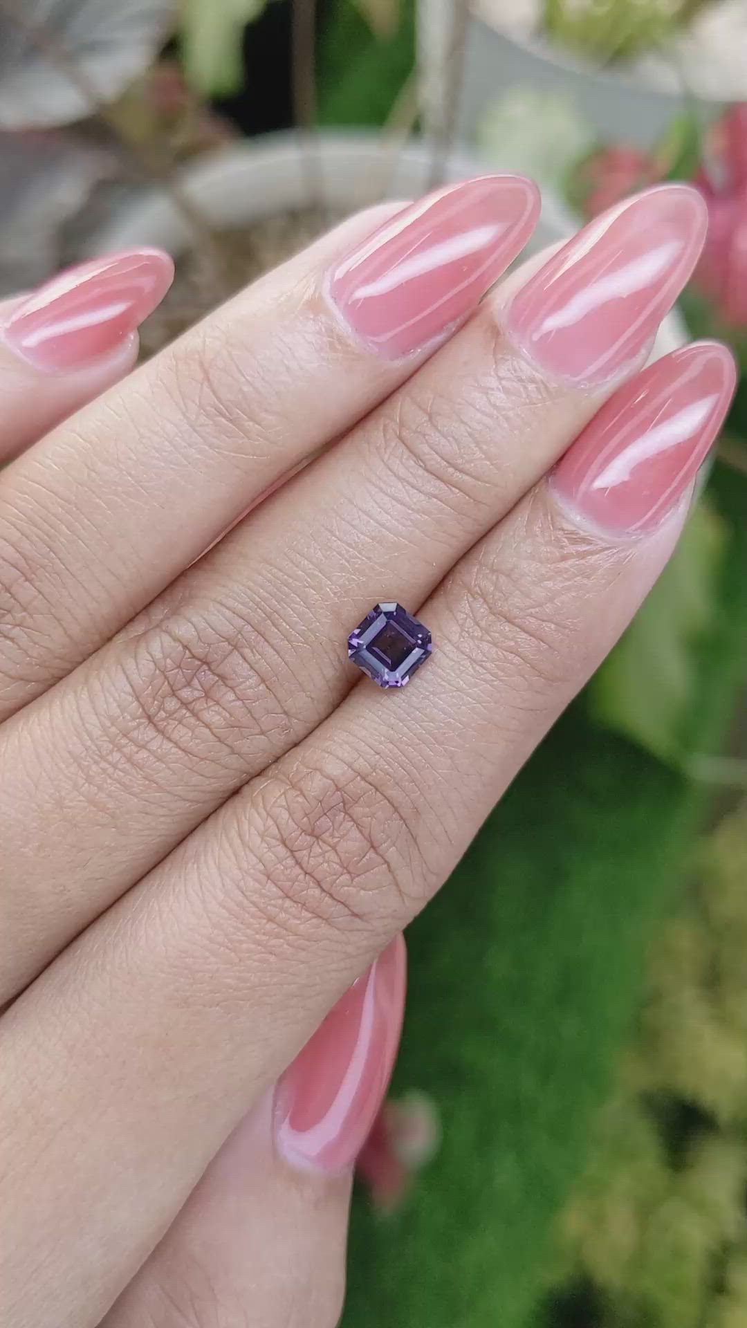 1.02 Ct. Purple Spinel from Ceylon (Sri Lanka) Size Video