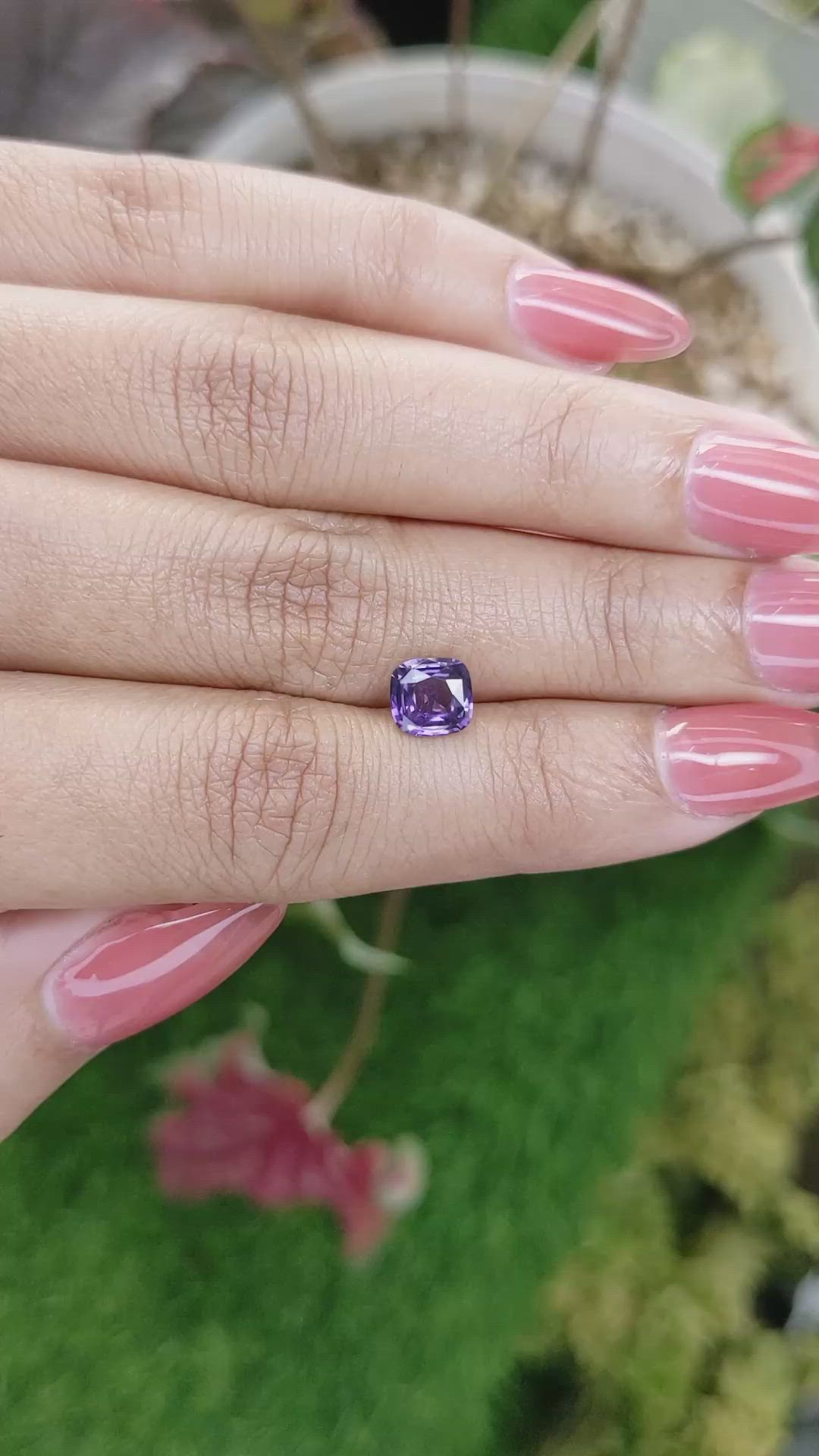 1.13 Ct. Purple Spinel from Ceylon (Sri Lanka) Size Video