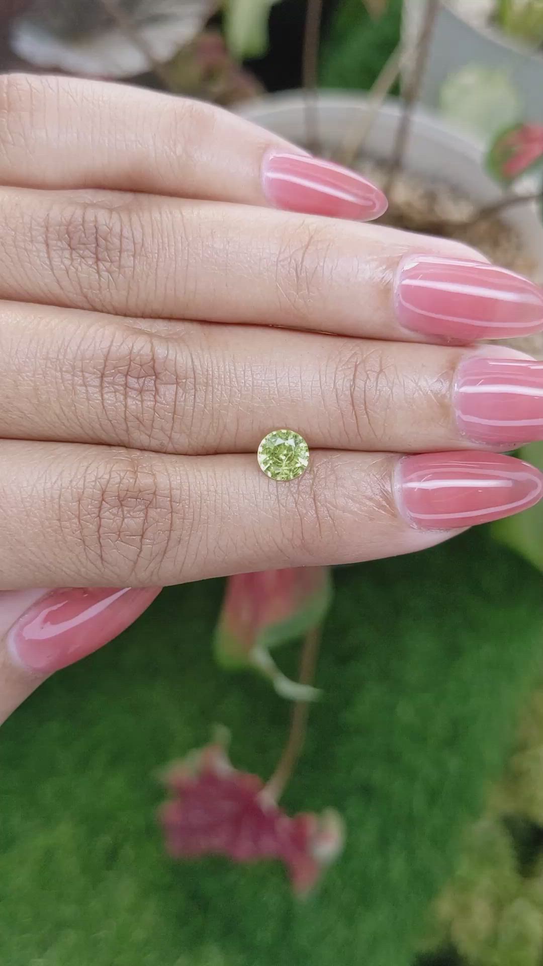 0.85 Ct. Yellowish Green Chrysoberyl from Ceylon (Sri Lanka) Size Video