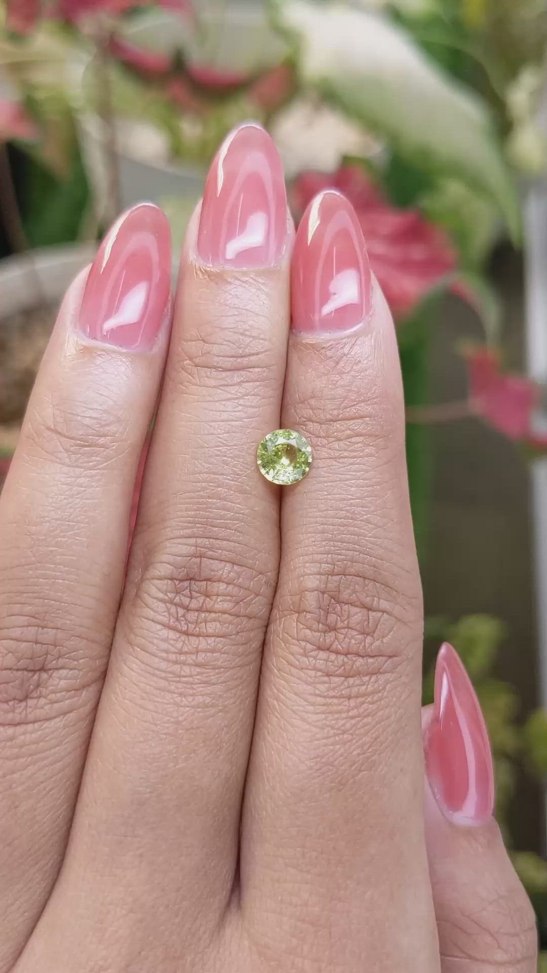 0.85 Ct. Yellowish Green Chrysoberyl from Ceylon (Sri Lanka) Size Video