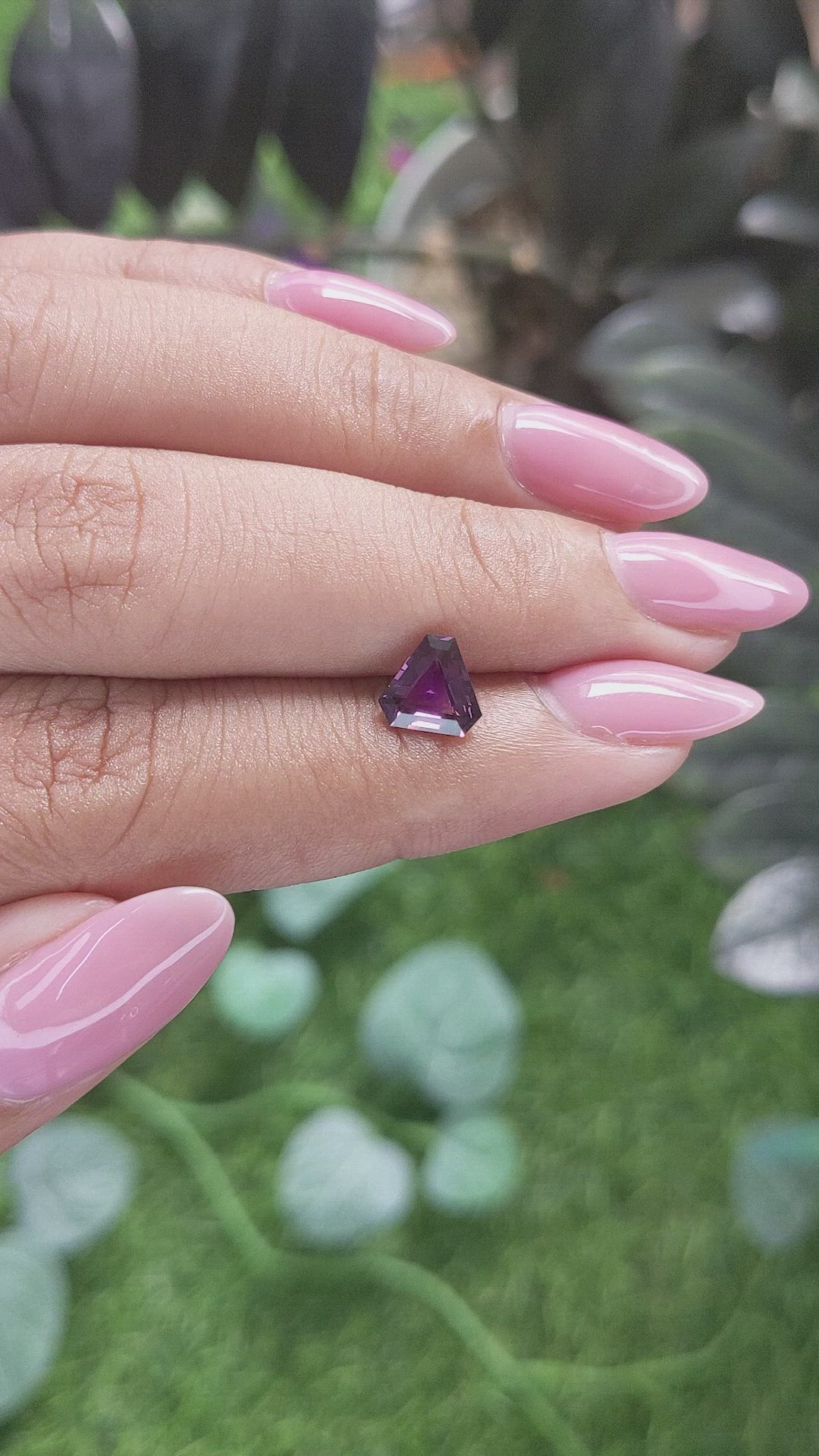 0.98 Ct. Pinkish Purple Spinel from Ceylon (Sri Lanka) Size Video