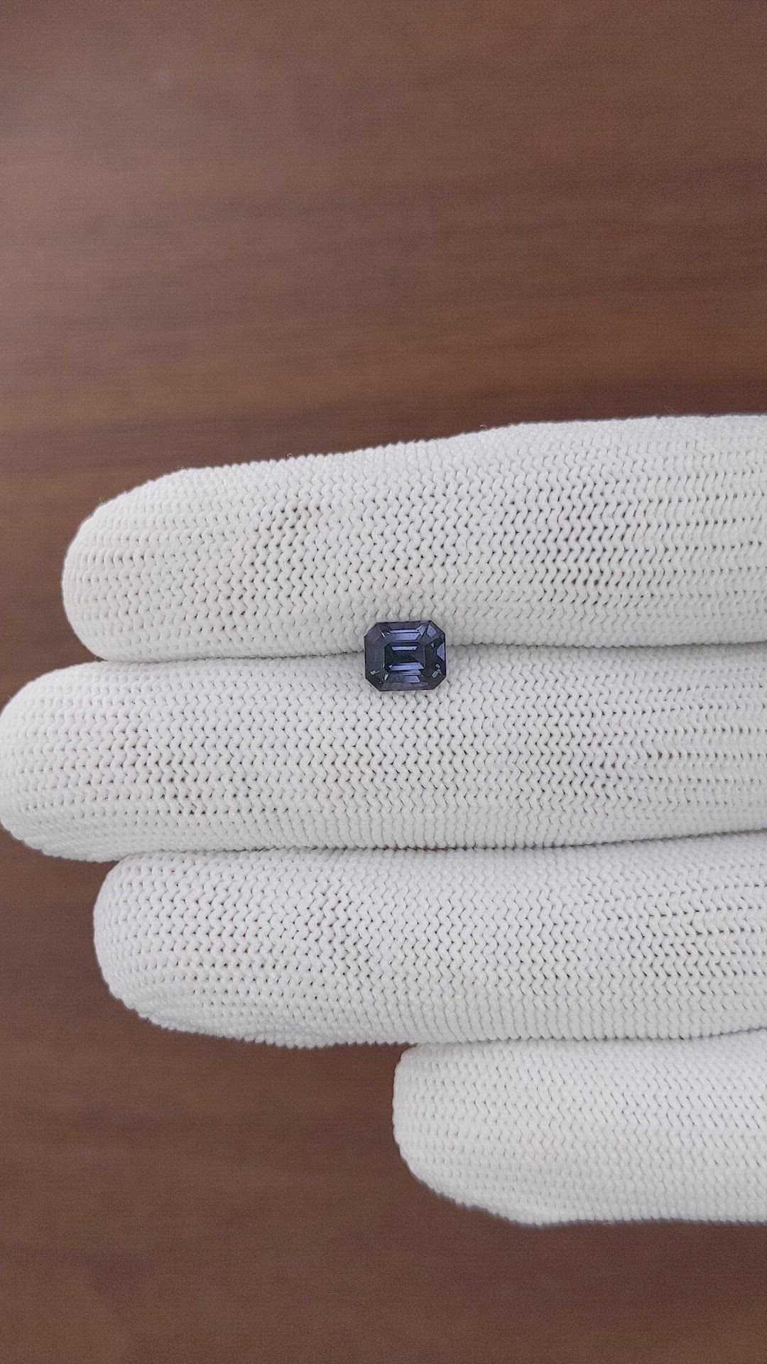 1.57 Ct. Violet Spinel from Ceylon (Sri Lanka) Size Video