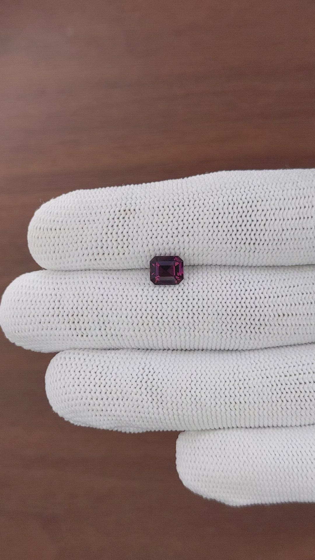 1.38 Ct. Reddish Pink Spinel from Ceylon (Sri Lanka) Size Video