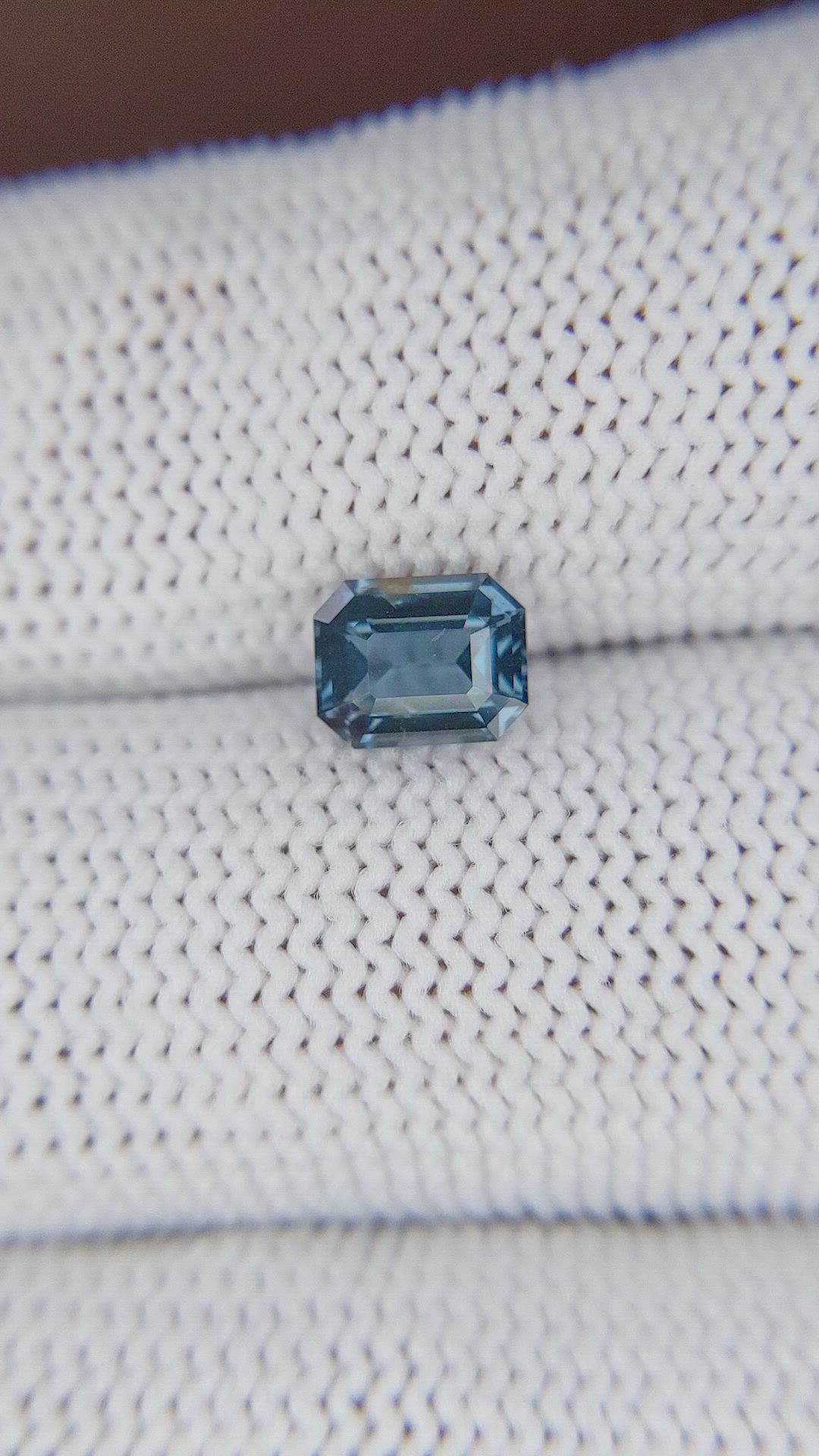 1.07 Ct. Blue Spinel from Ceylon (Sri Lanka) Size Video