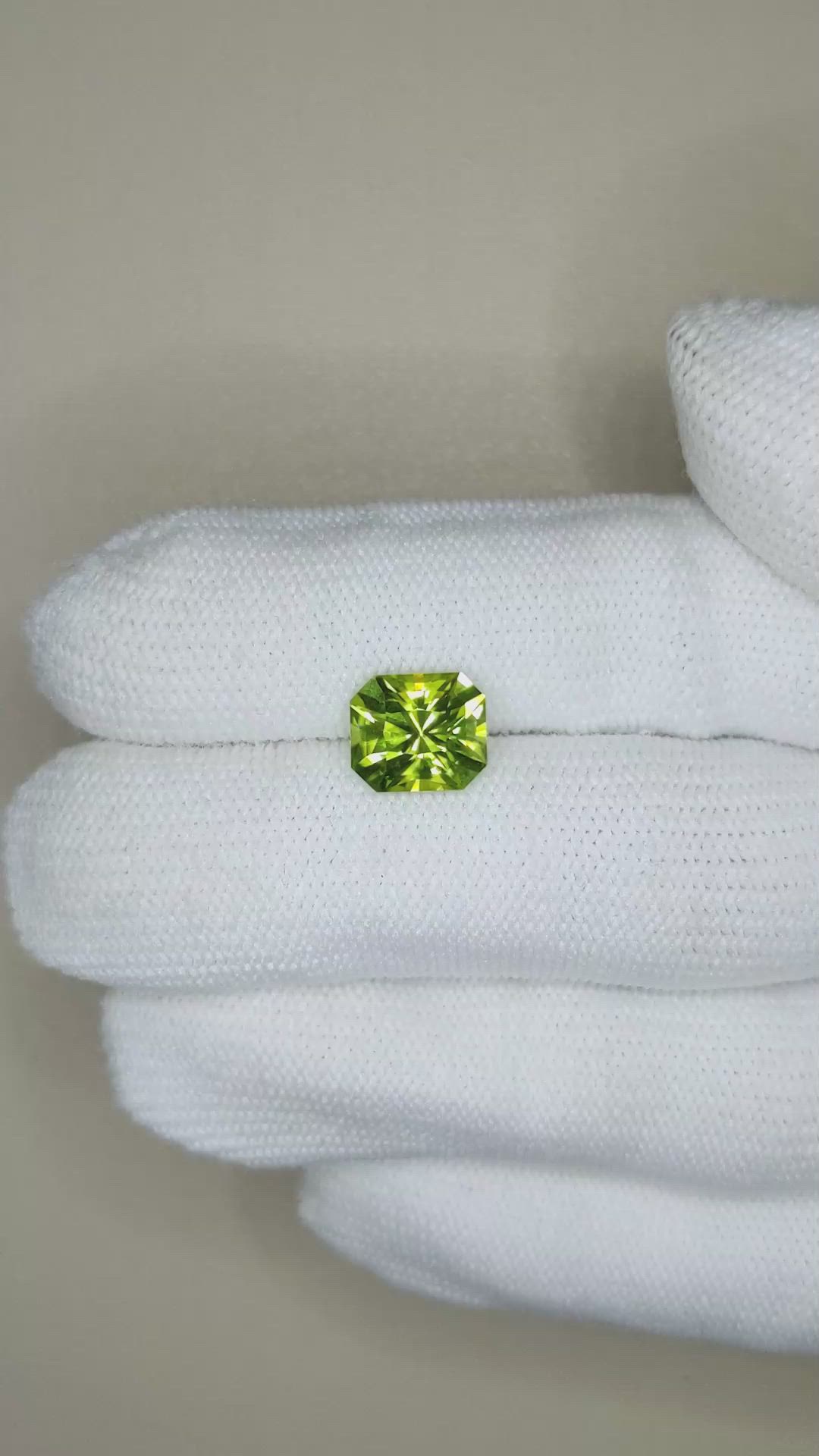 2.81 Ct. Yellowish Green Peridot from Ceylon (Sri Lanka) Size Video