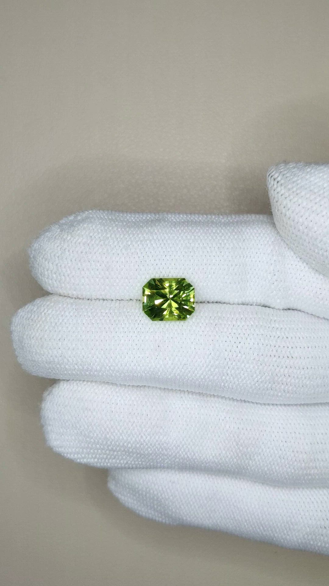 2.71 Ct. Green (Lime Green) Peridot from Pakistan Size Video