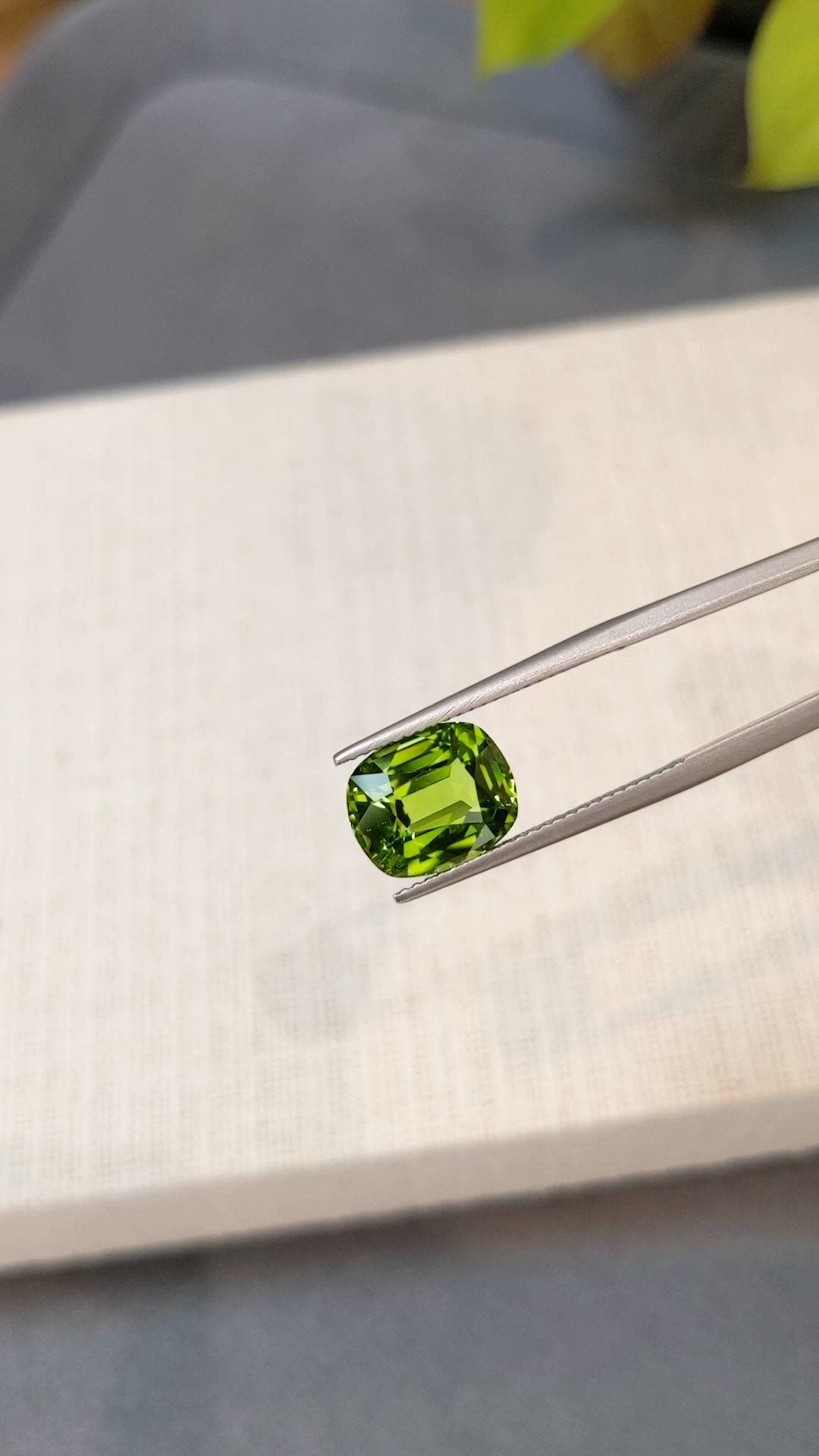 4.83 Ct. Yellowish Green Peridot from Pakistan Size Video