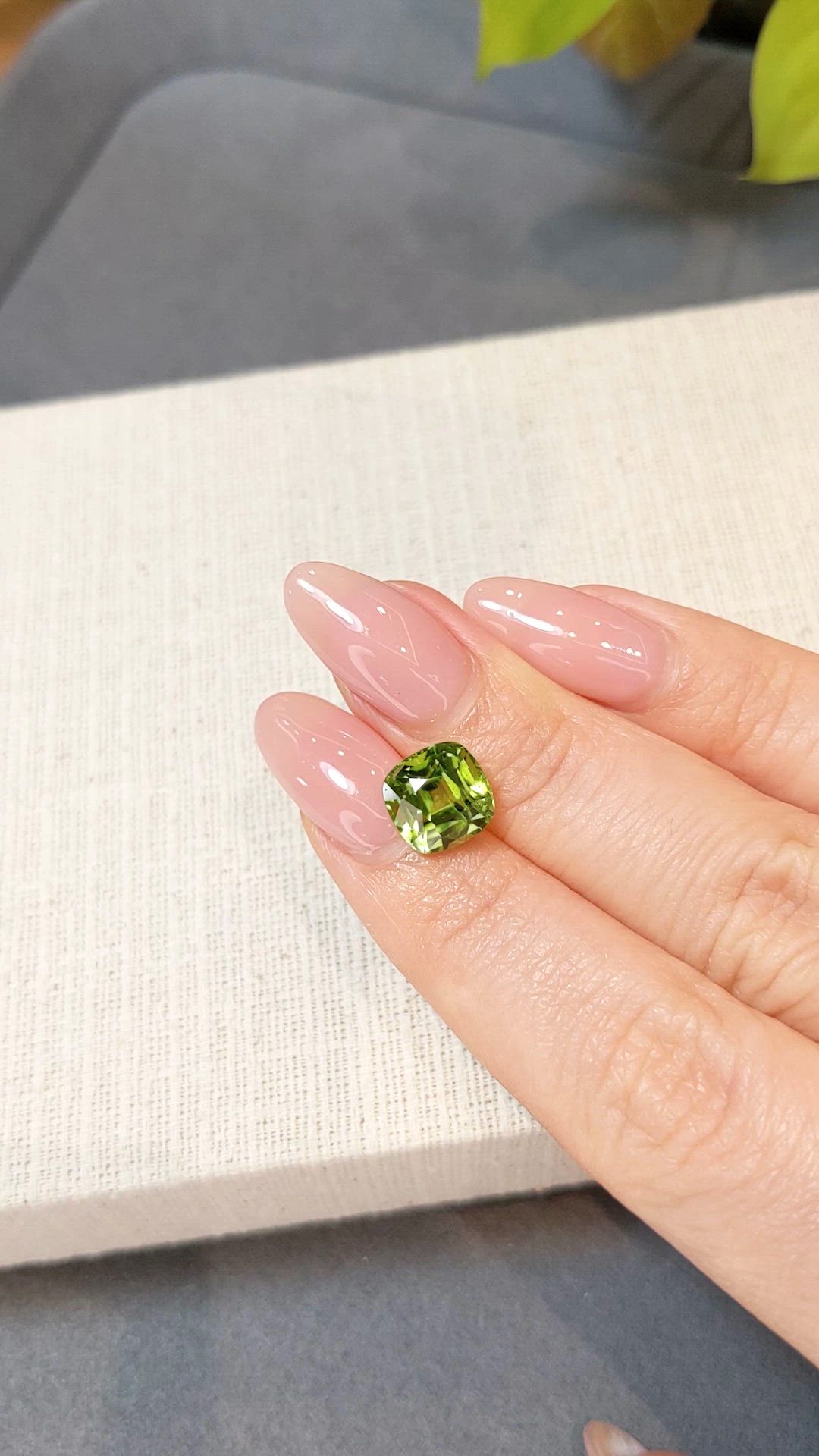 3.96 Ct. Green (Lime Green) Peridot from Pakistan Size Video