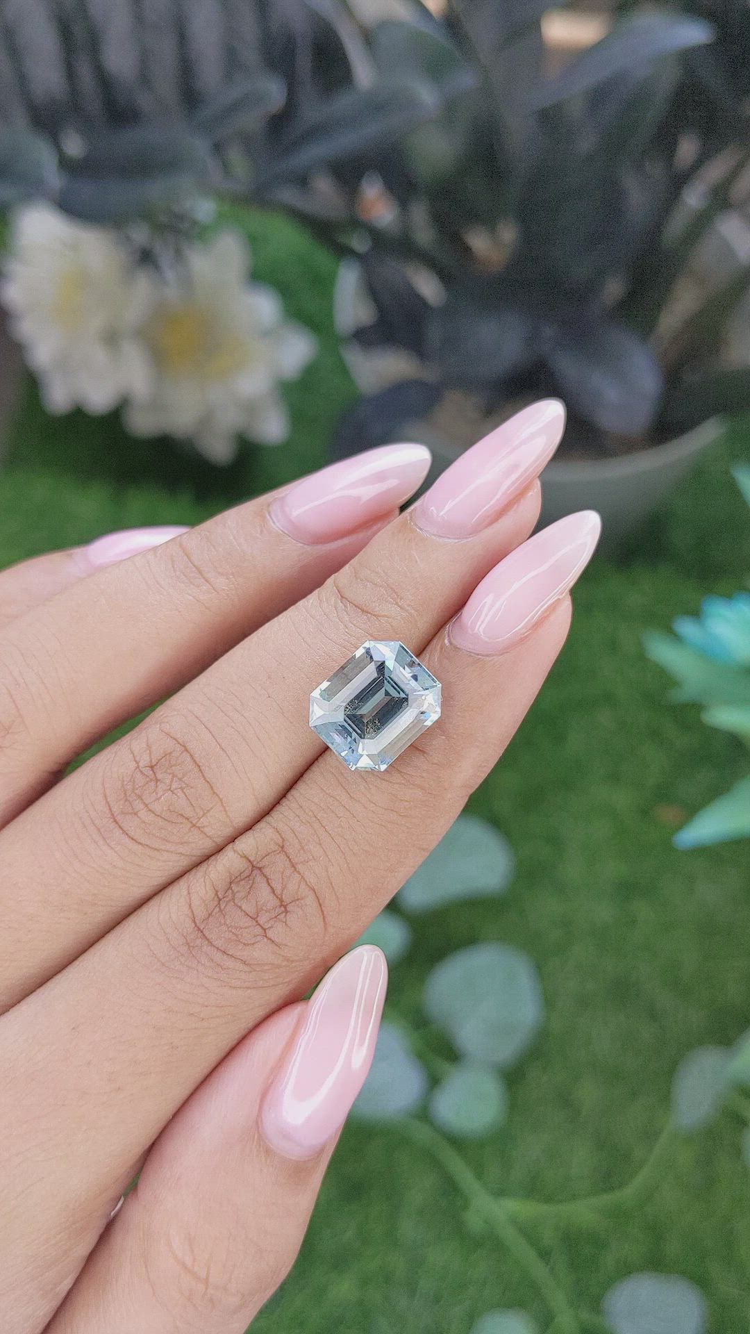 6.07 Ct. Blue Aquamarine from Madagascar Size Video
