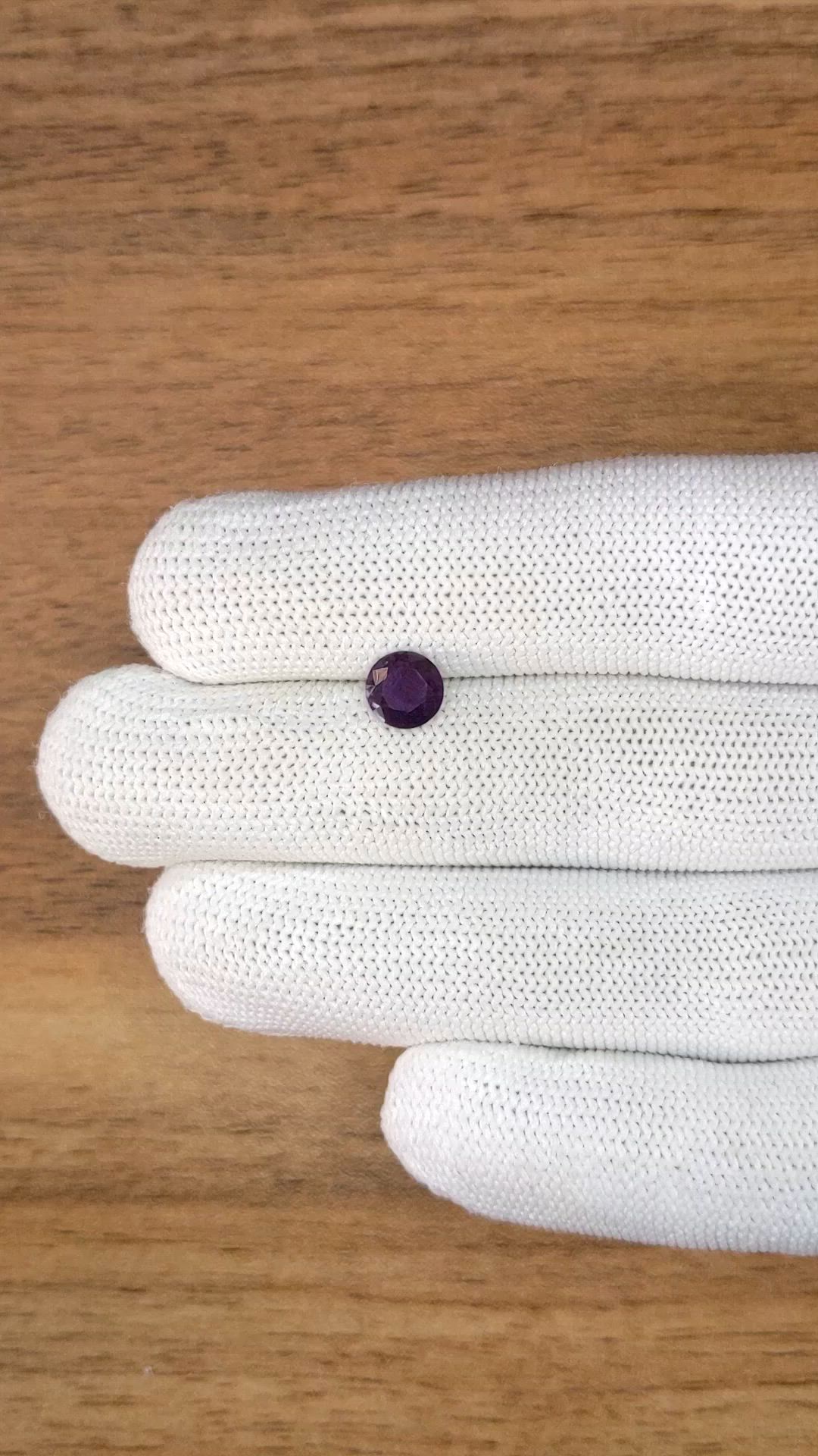 1.27 Ct. Purple Spinel from Ceylon (Sri Lanka) Size Video