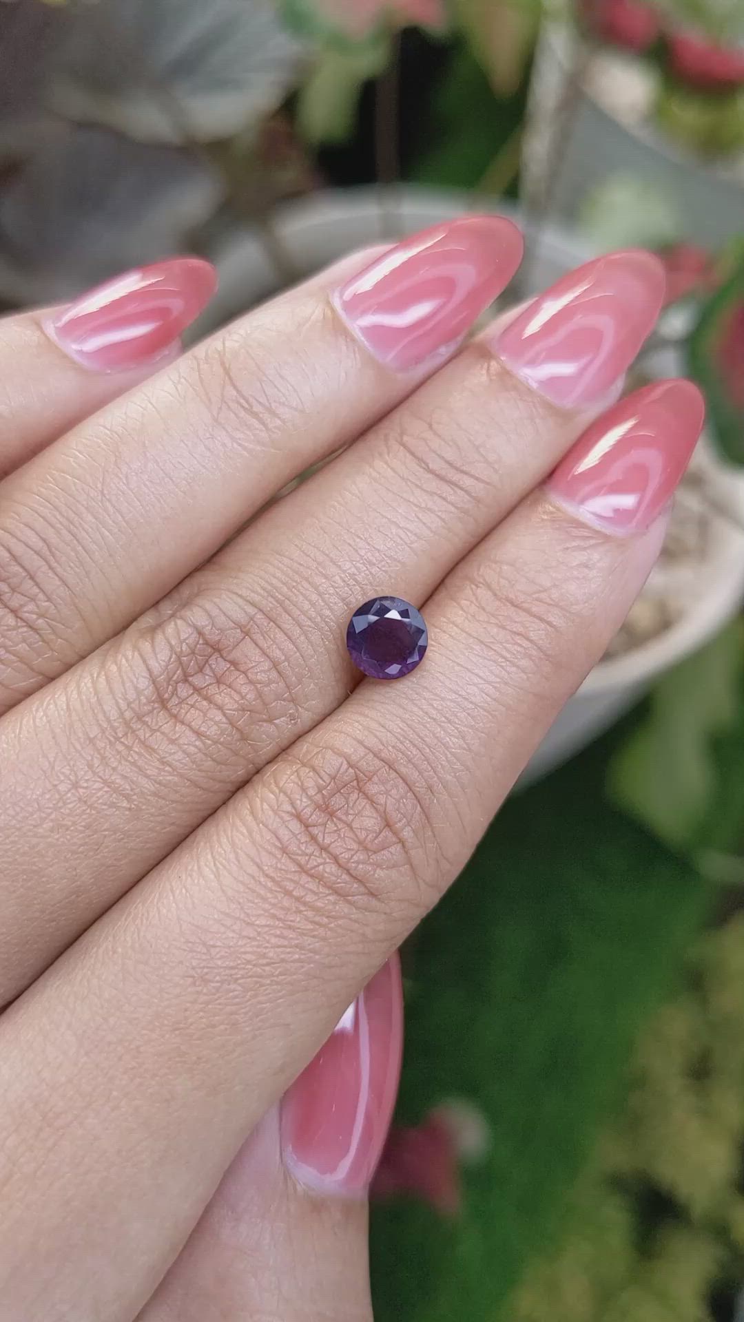 1.27 Ct. Purple Spinel from Ceylon (Sri Lanka) Size Video