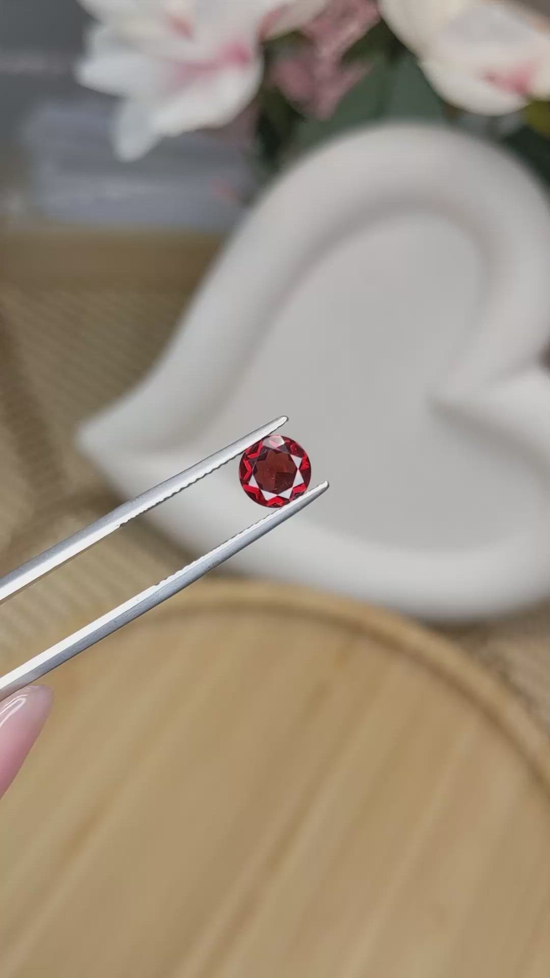 1.39 Ct. Red Garnet from Ceylon (Sri Lanka) Size Video