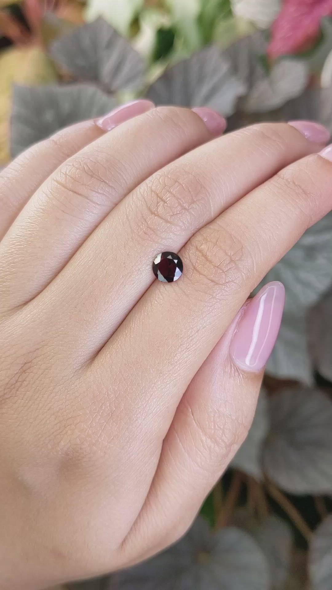 0.83 Ct. Red Garnet from Ceylon (Sri Lanka) Size Video