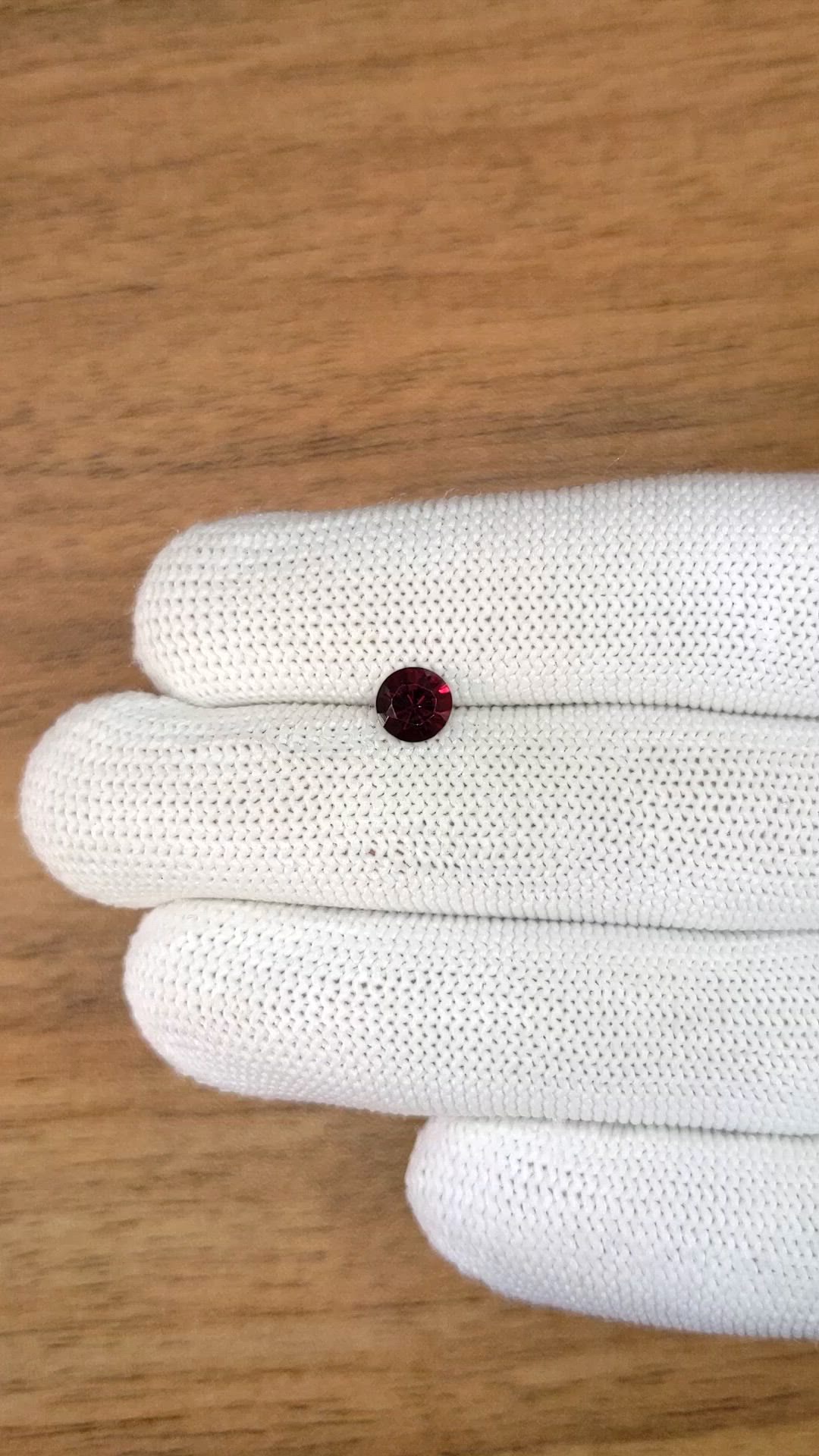 0.76 Ct. Red Garnet from Ceylon (Sri Lanka) Size Video