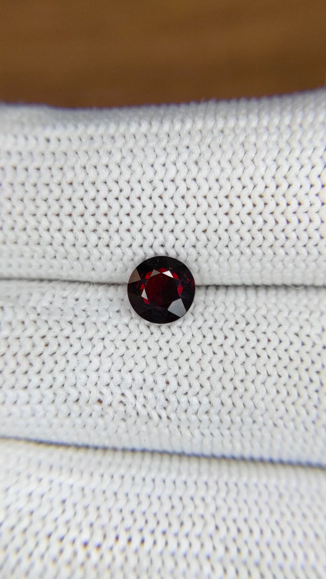 0.85 Ct. Red Garnet from Ceylon (Sri Lanka) Size Video