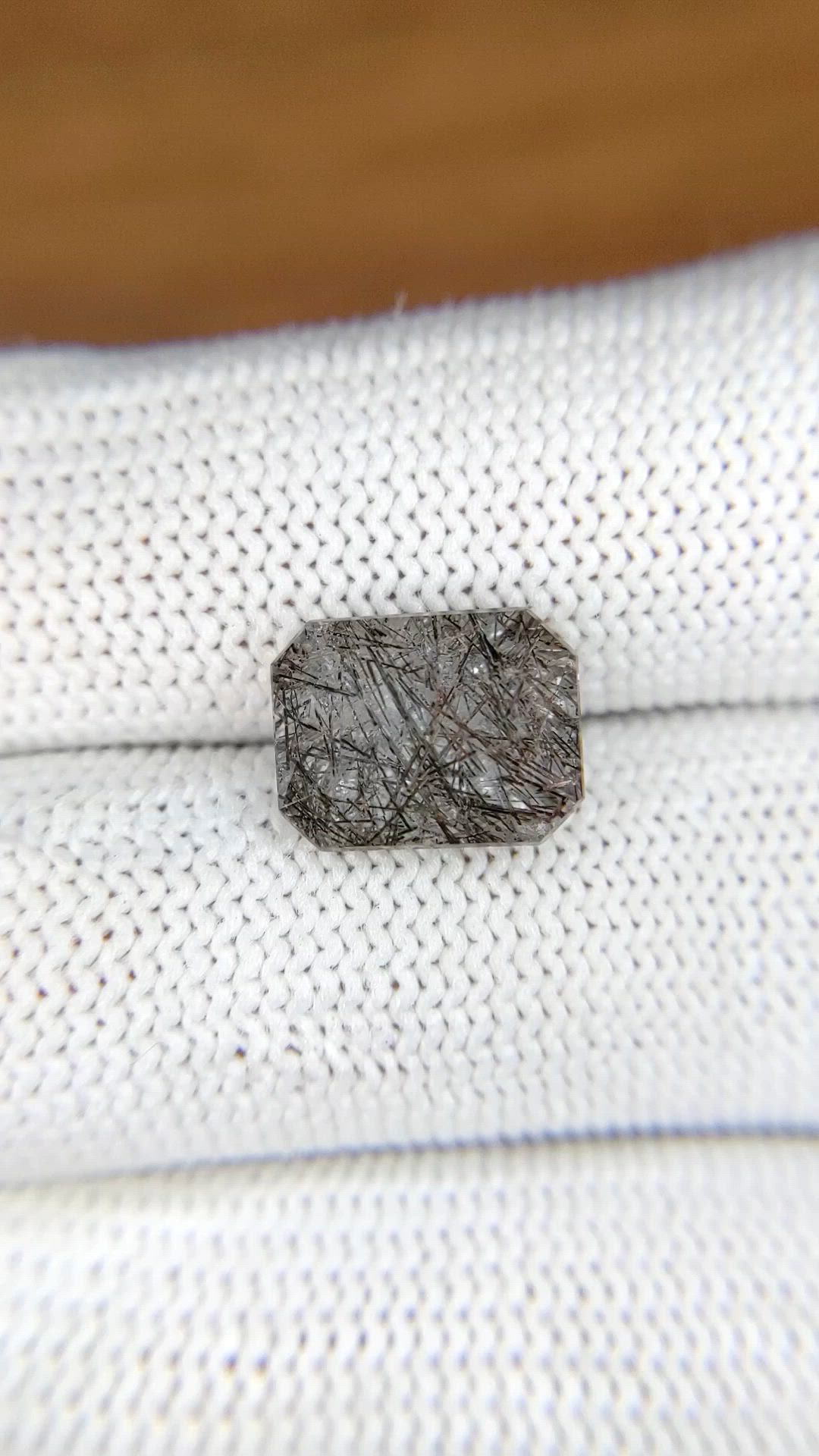 3.87 Ct. Brown Rutilated Quartz from Ceylon (Sri Lanka) Size Video