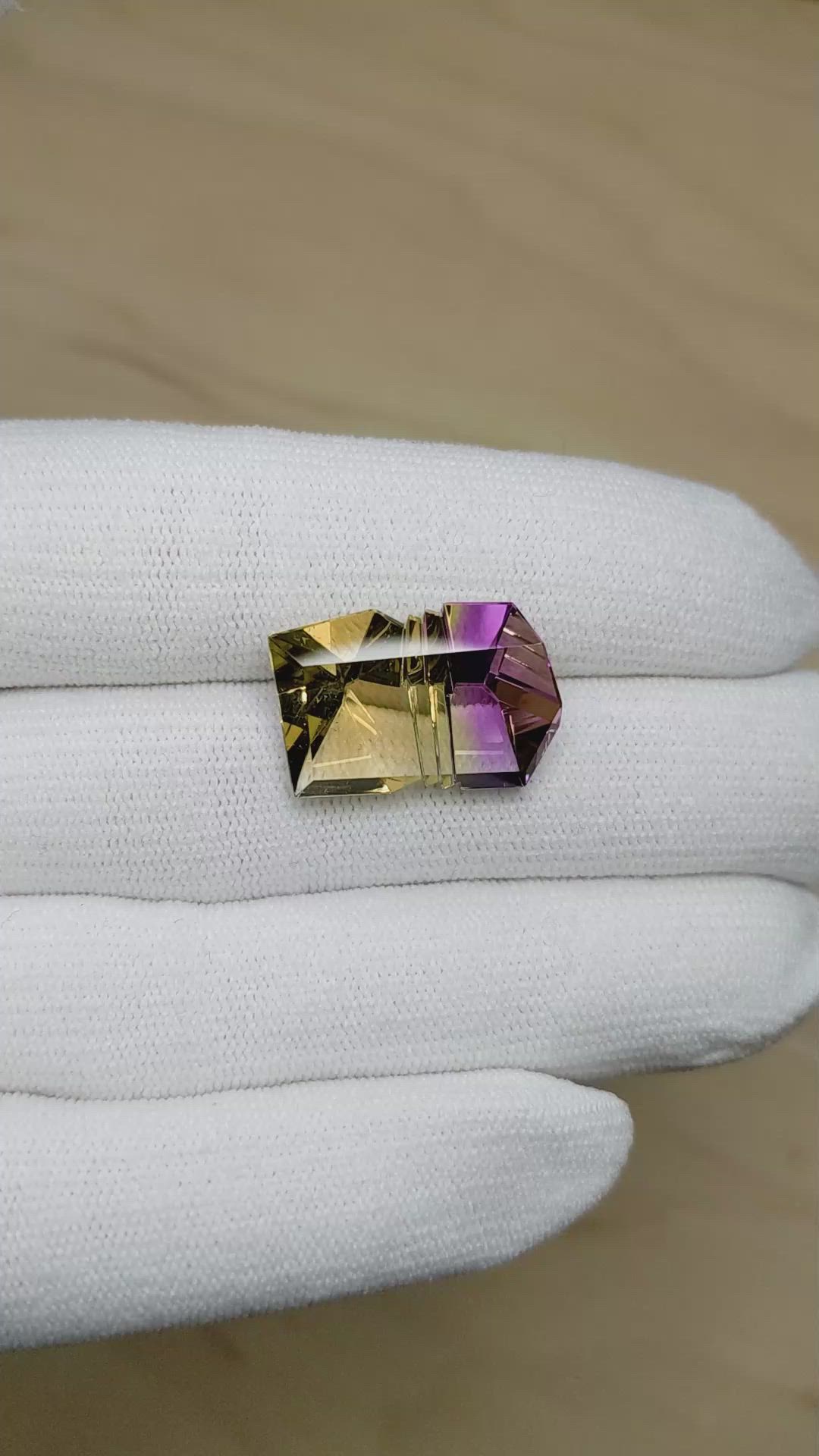 13.74 Ct. Bi Color Ametrine from Bolivia Size Video