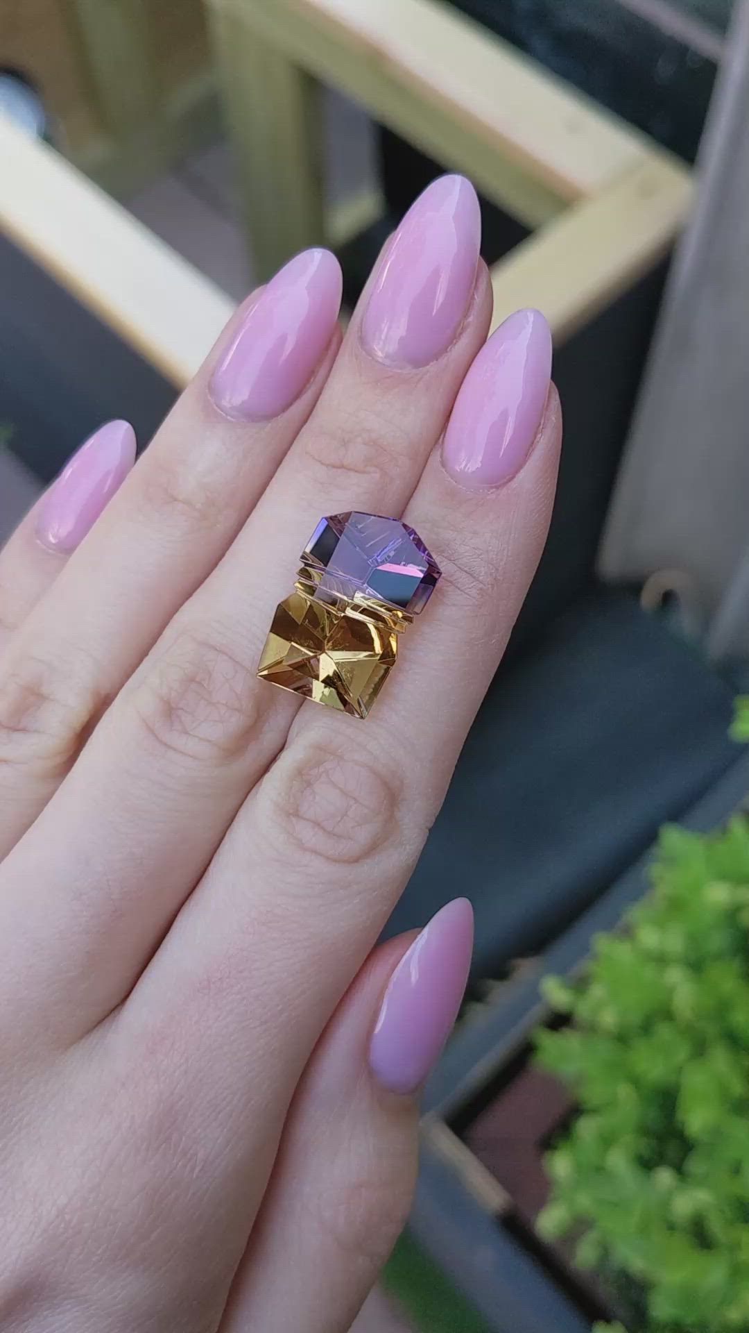 13.74 Ct. Bi Color Ametrine from Bolivia Size Video