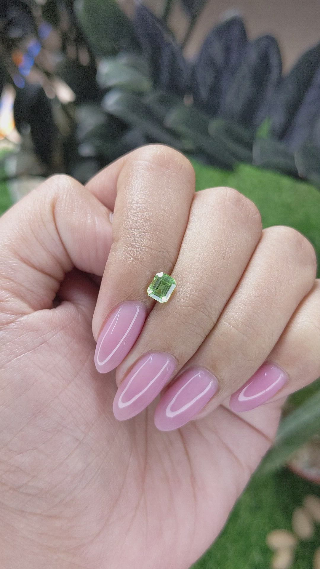 0.72 Ct. Green (Lime Green) Peridot from Tanzania Size Video
