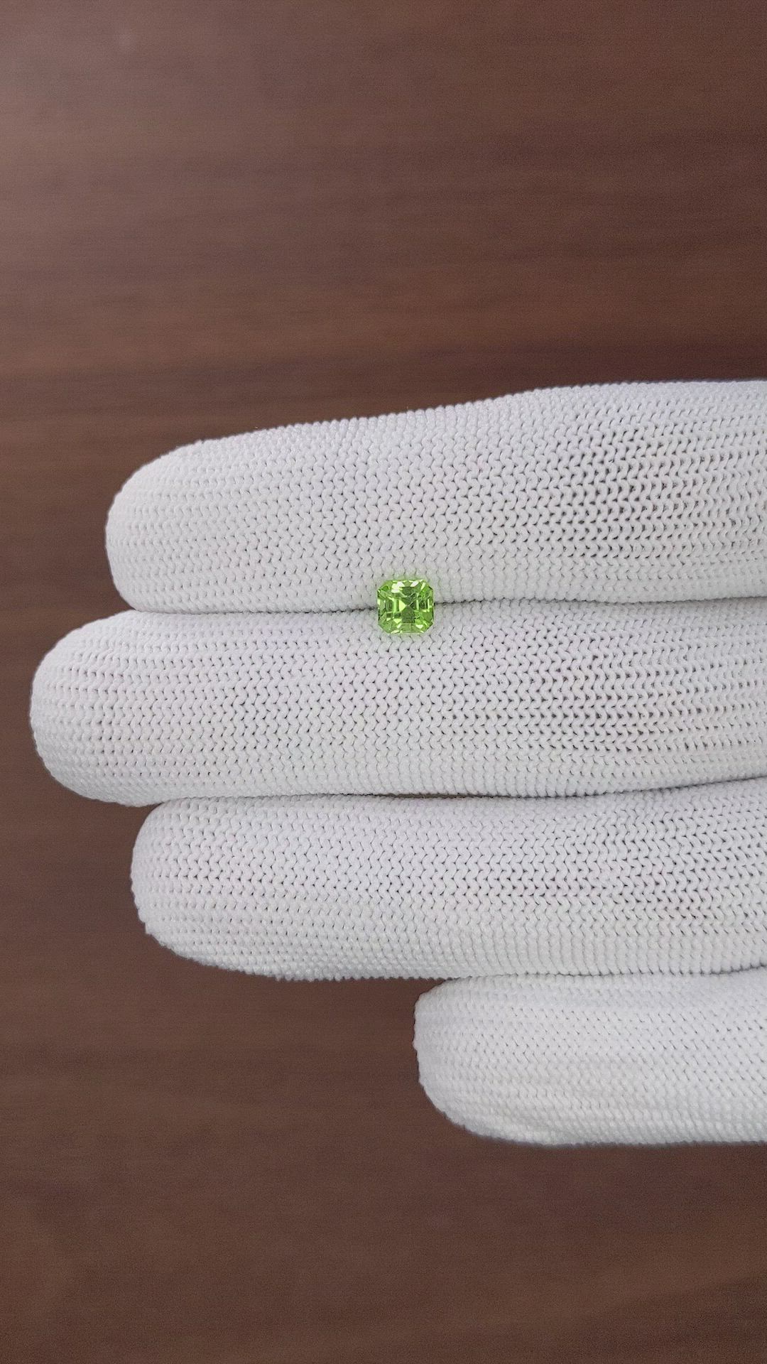 0.75 Ct. Green (Lime Green) Peridot from Tanzania Size Video