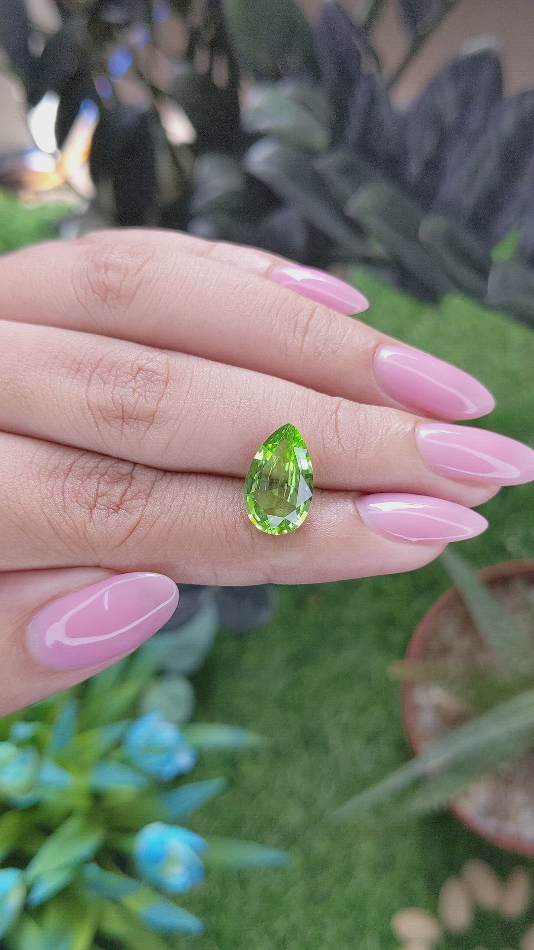 3.80 Ct. Green (Lime Green) Peridot from Tanzania Size Video