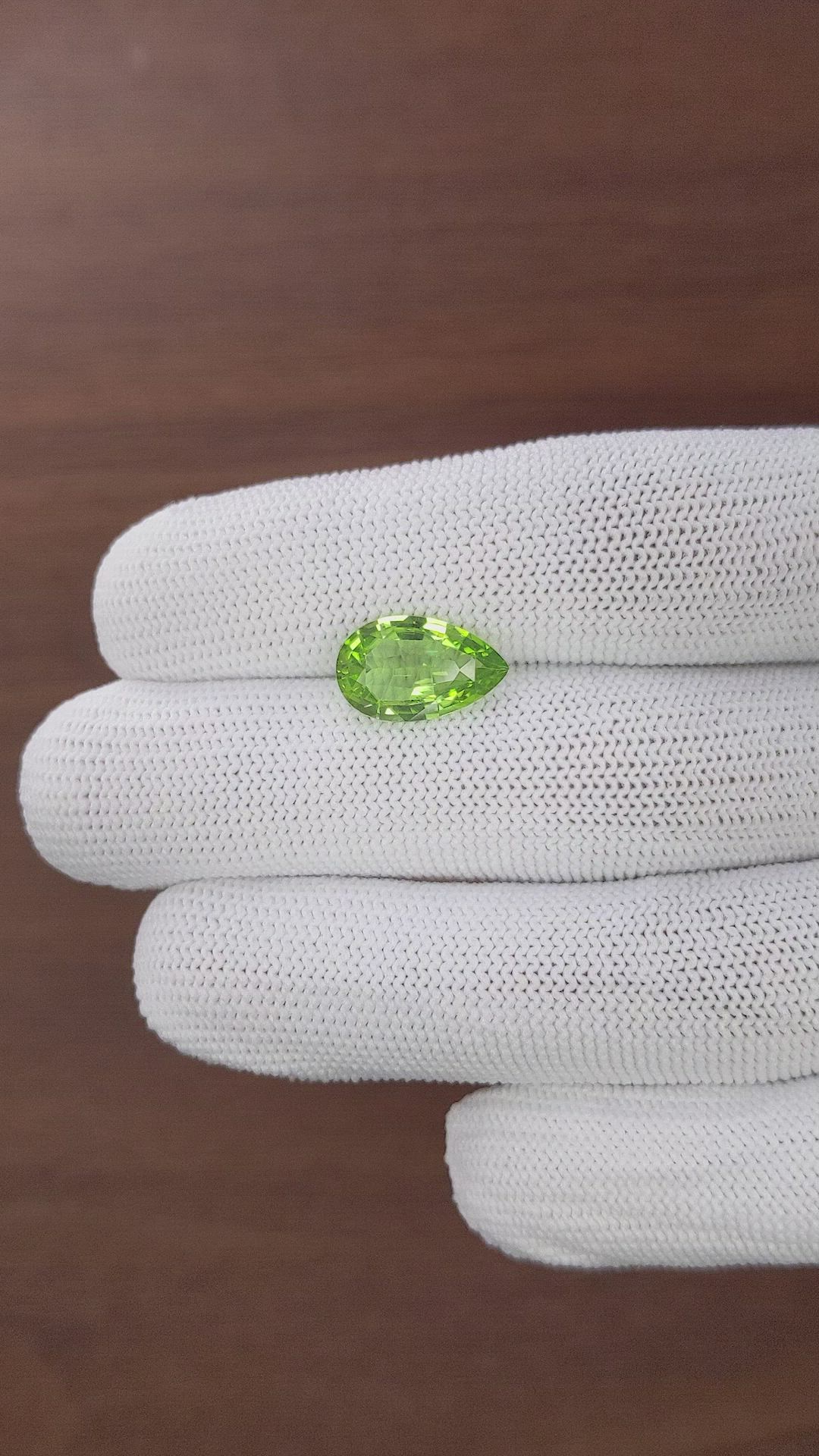 3.80 Ct. Green (Lime Green) Peridot from Tanzania Size Video