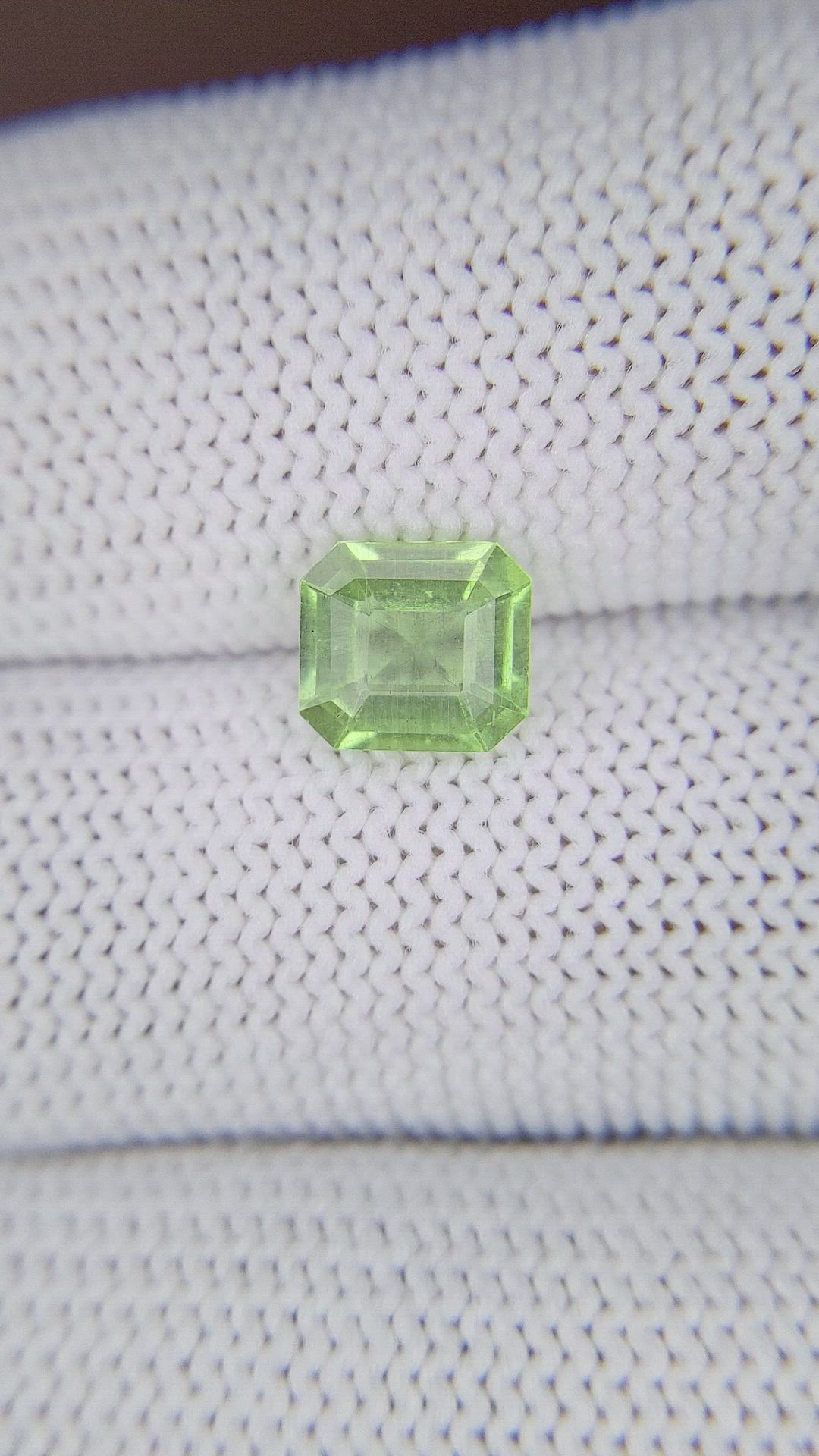 1.23 Ct. Green (Lime Green) Peridot from Tanzania Size Video