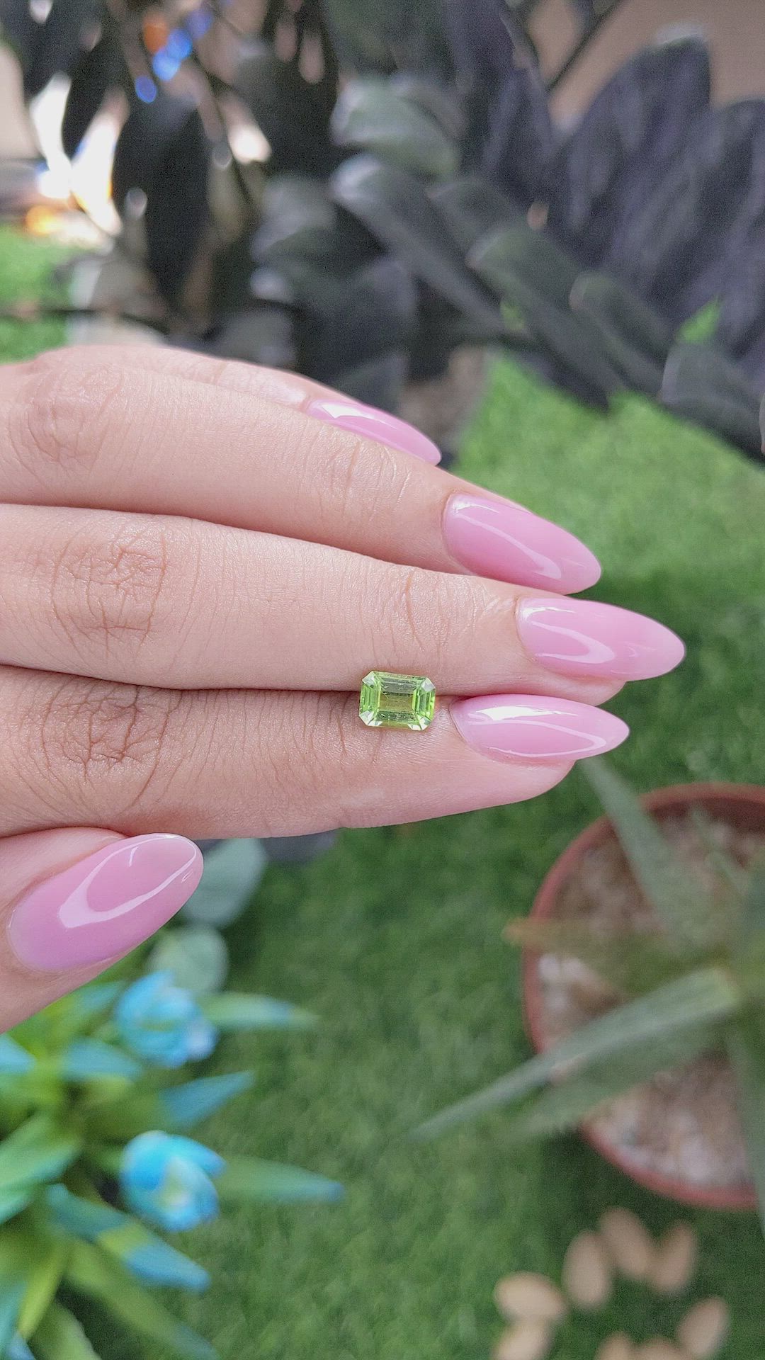 0.97 Ct. Green (Lime Green) Peridot from Tanzania Size Video