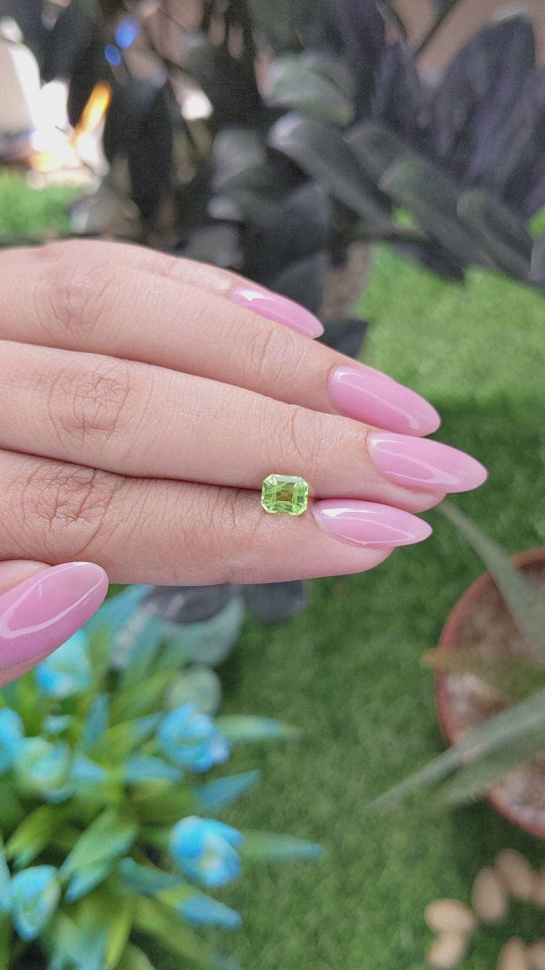 0.92 Ct. Green (Lime Green) Peridot from Tanzania Size Video