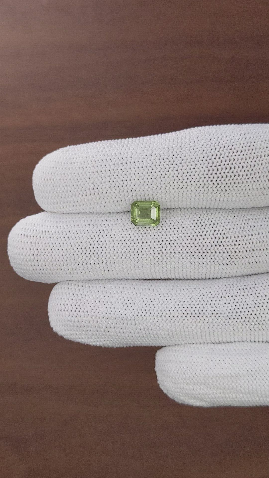1.33 Ct. Green (Lime Green) Peridot from Tanzania Size Video