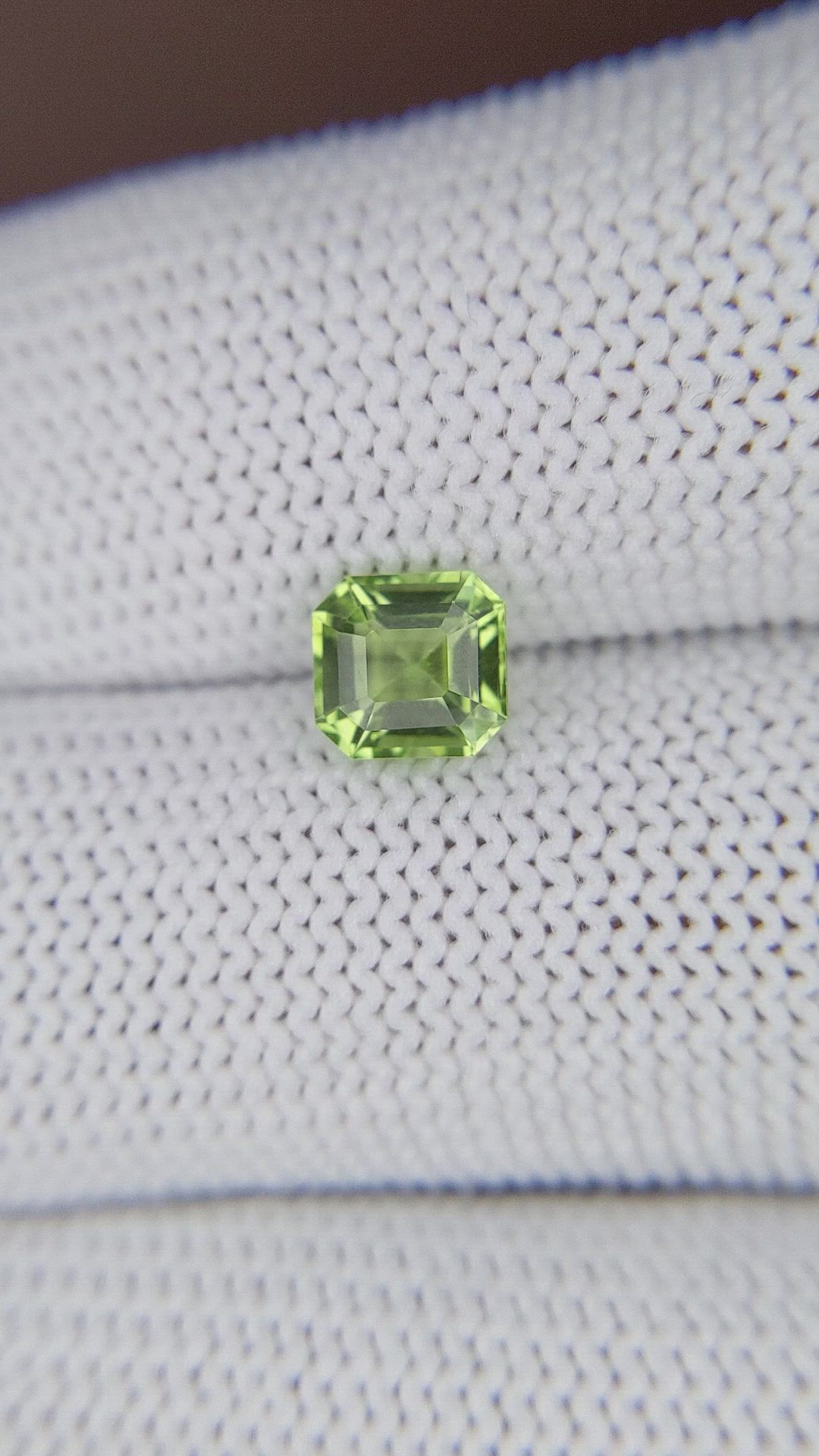 1.04 Ct. Green (Lime Green) Peridot from Tanzania Size Video